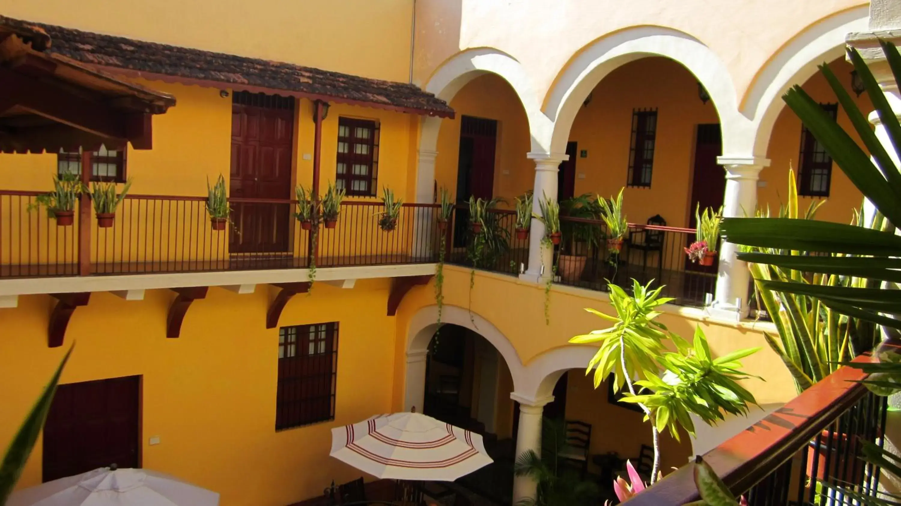 Balcony/Terrace, Property Building in Castelmar Hotel
