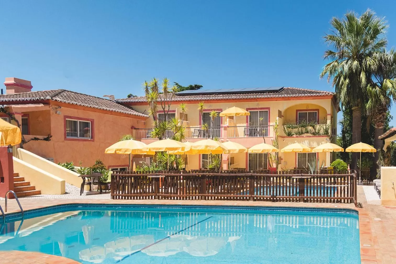 Facade/entrance in Costa d'Oiro Ambiance Village