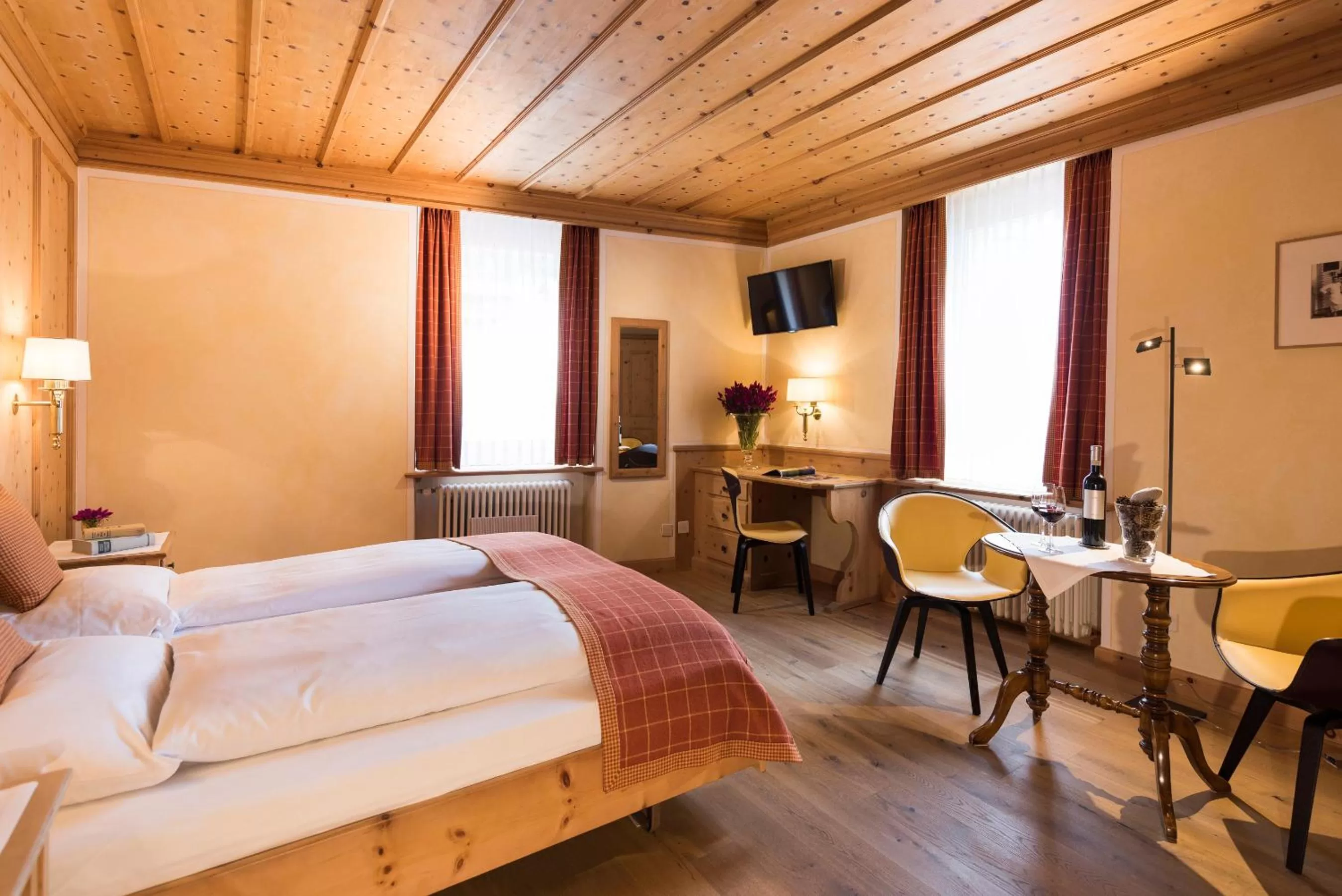 Photo of the whole room, Bed in Hotel Albris