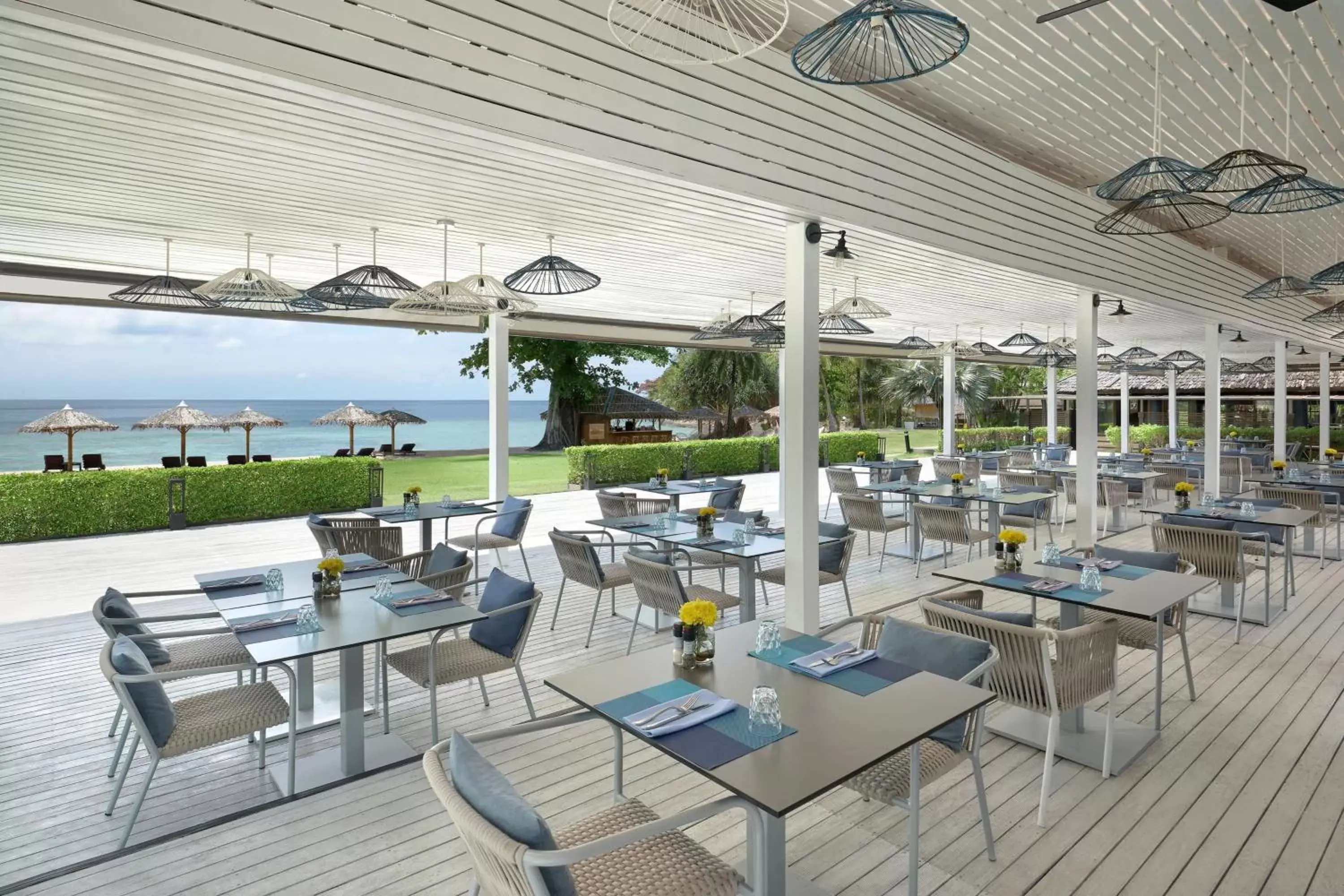 Beach, Restaurant/Places to Eat in Phuket Marriott Resort & Spa, Merlin Beach