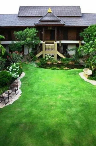 Mae Jo Golf Resort & Spa