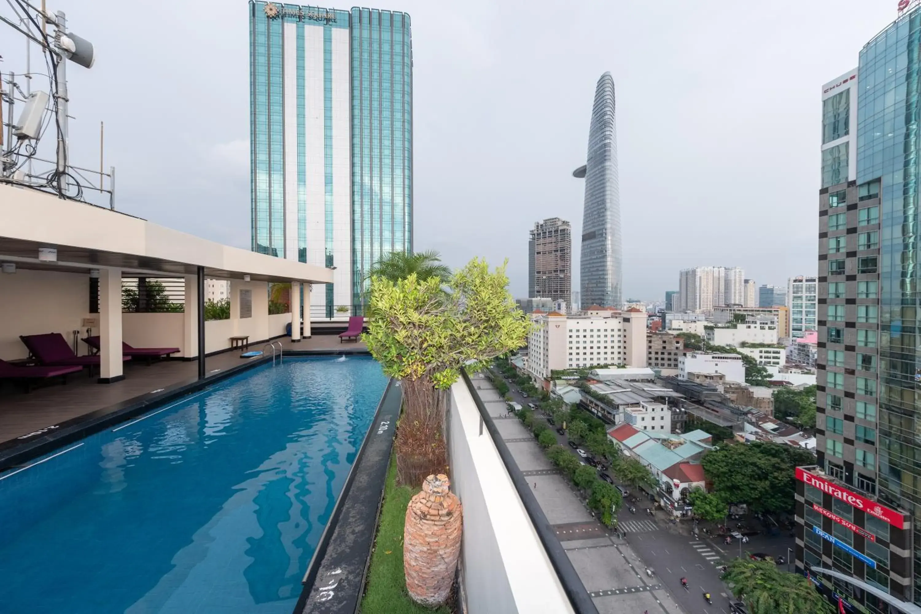 Swimming pool in Palace Hotel Saigon