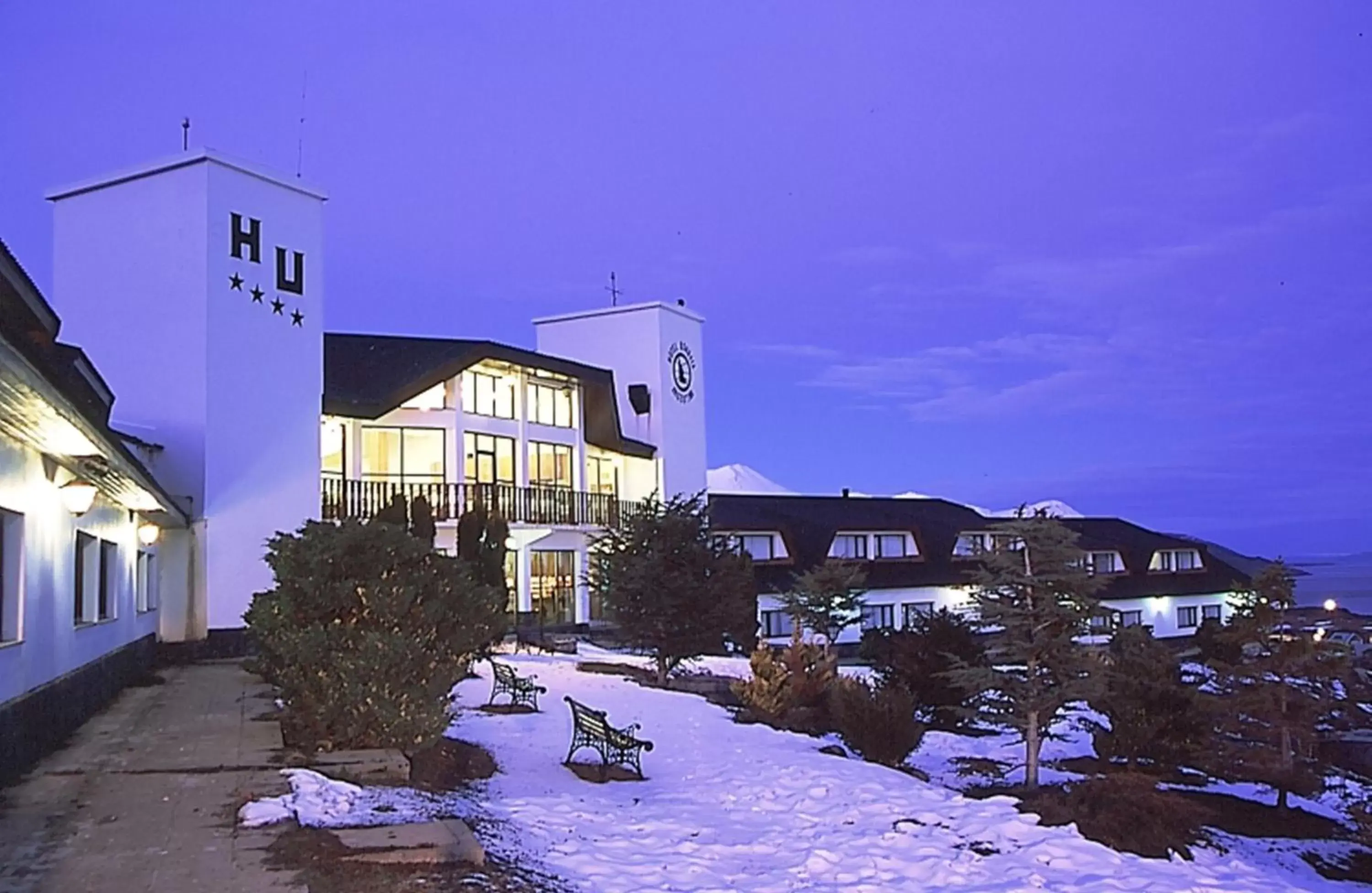 Facade/entrance, Winter in Hotel Ushuaia