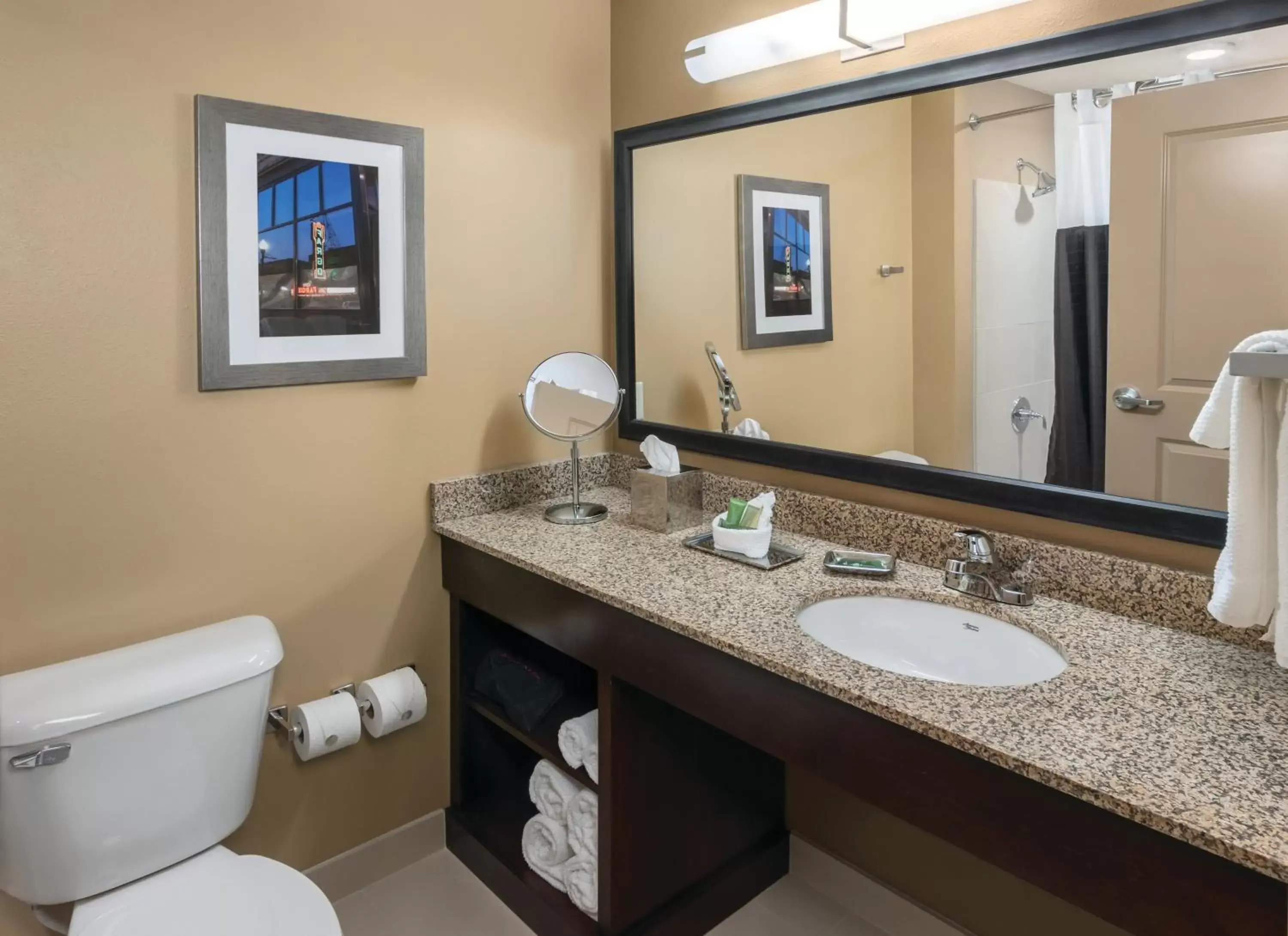 Toilet, Bathroom in ClubHouse Hotel & Suites Fargo