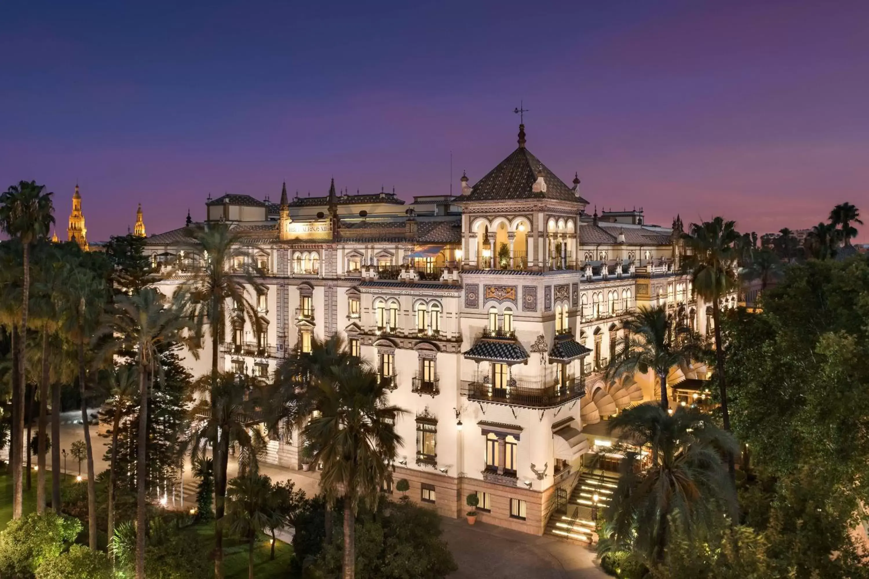 Property building in Hotel Alfonso XIII, a Luxury Collection Hotel, Seville