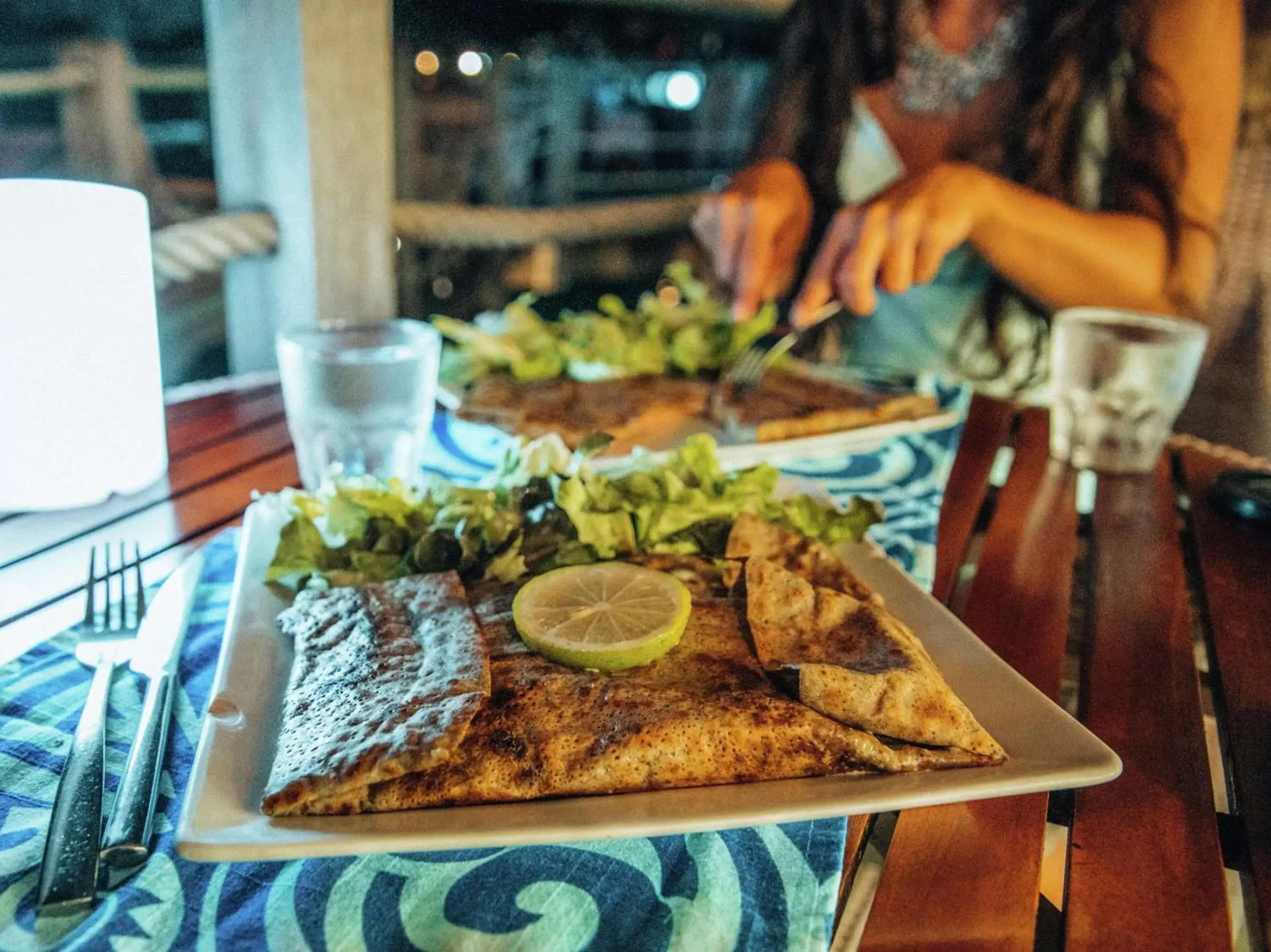Restaurant/places to eat in Hilton Moorea Lagoon Resort & Spa Restaurant/places to eat in Hilton Moorea Lagoon Resort & Spa