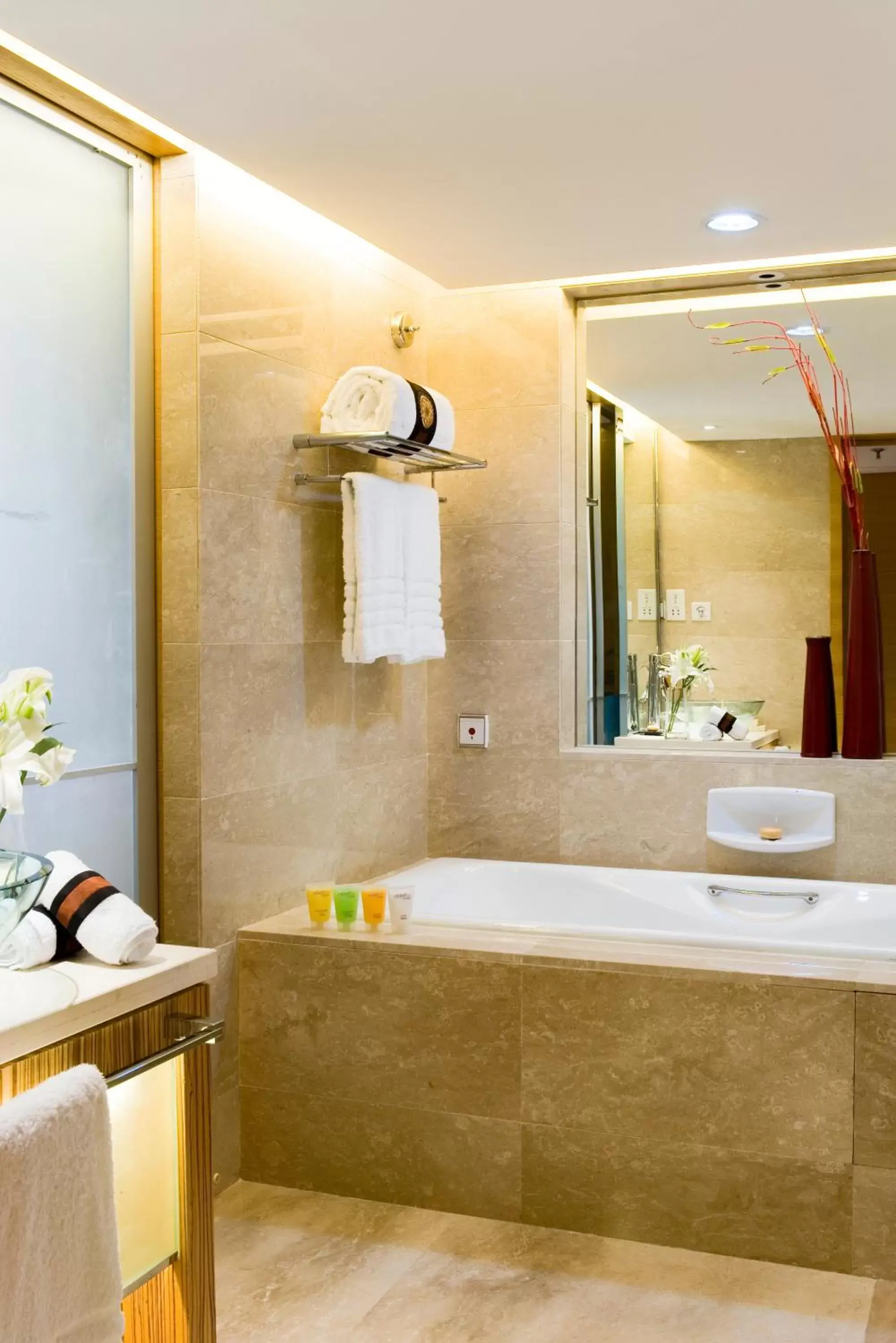 Bathroom in Sofitel Xi'an On Renmin Square