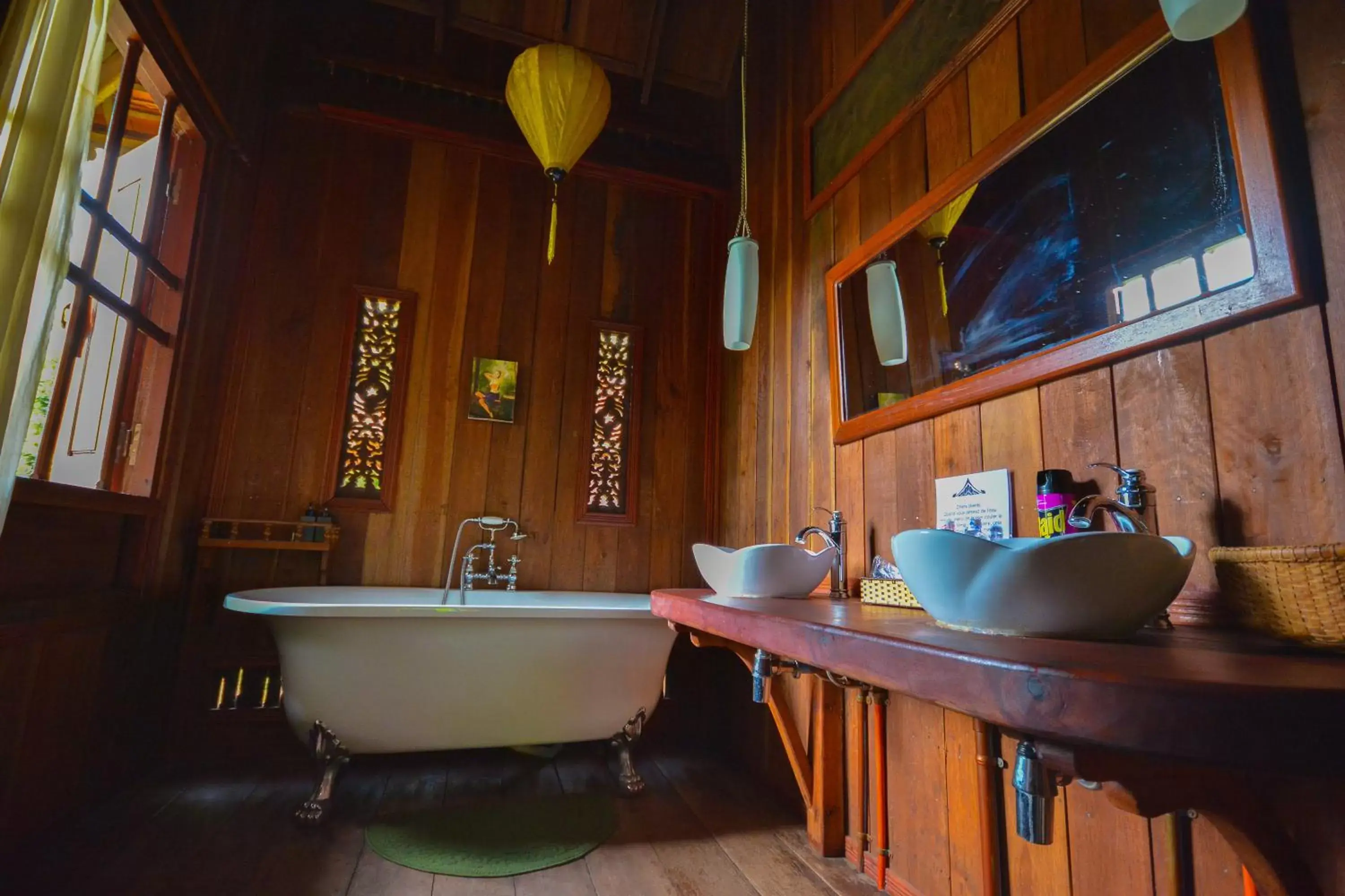 Bathroom in Soriyabori Villas Resort