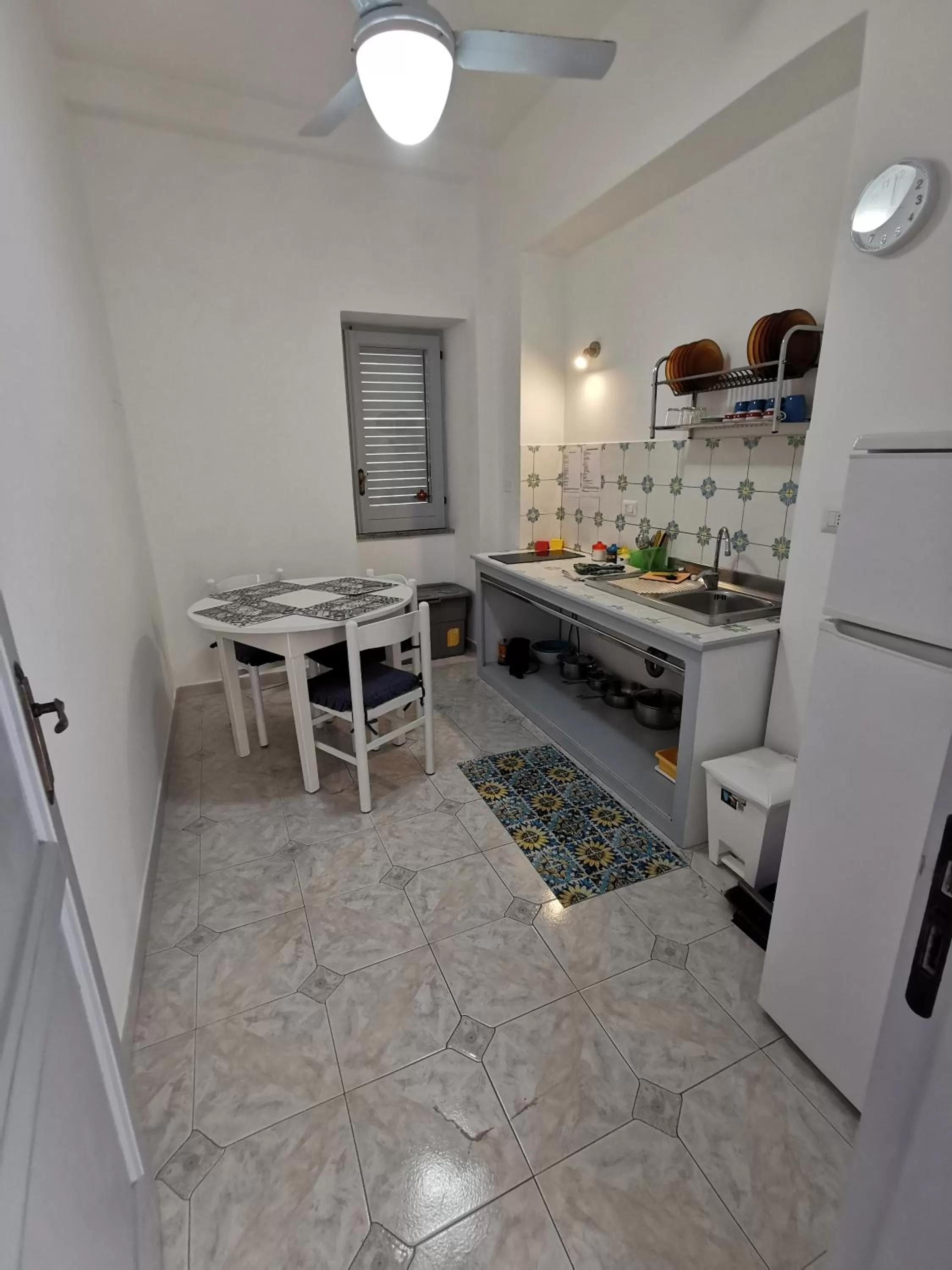 Kitchen or kitchenette, Kitchen/Kitchenette in Lo Nardo Accommodation