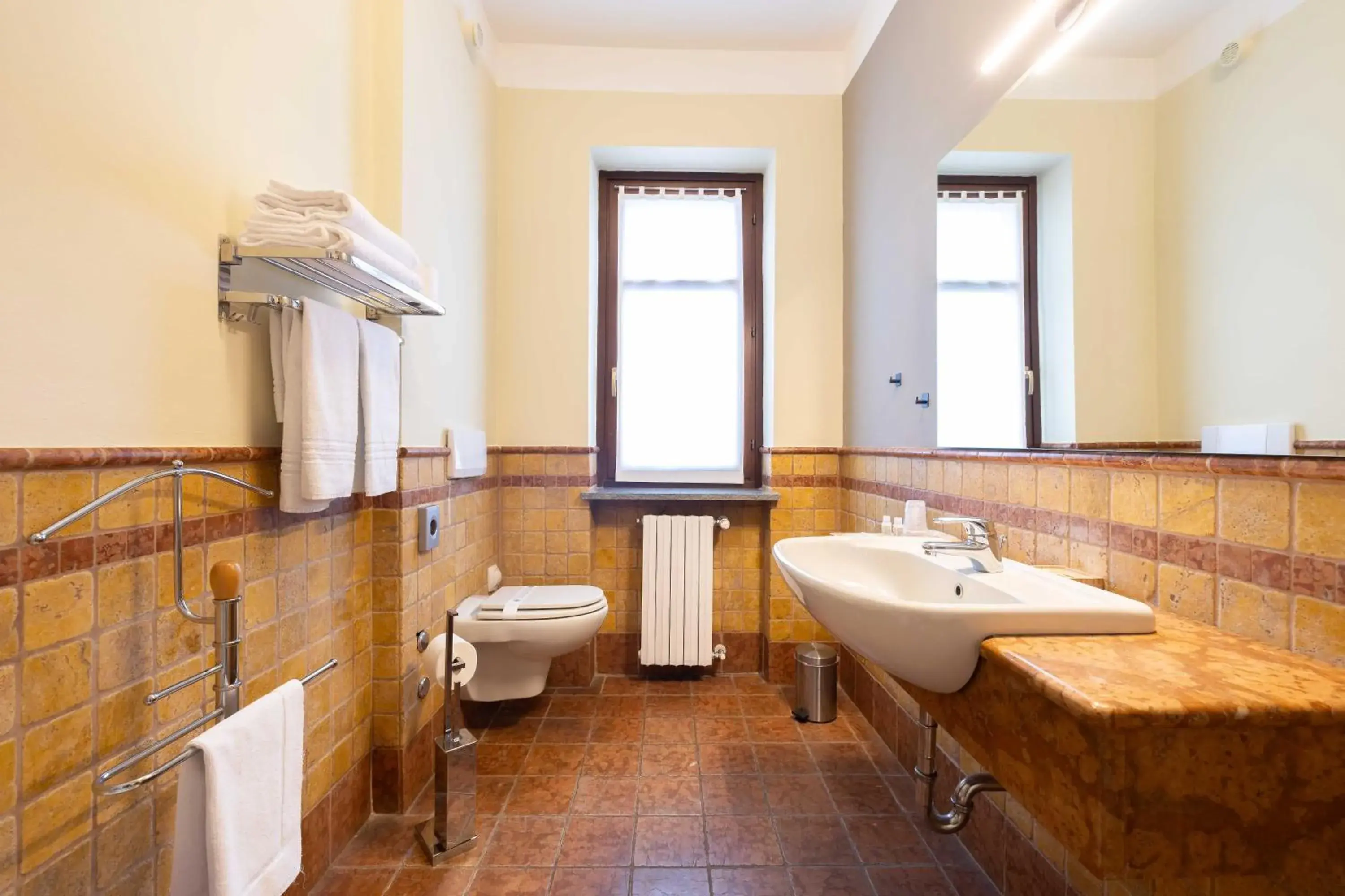 Toilet, Bathroom in Hotel La Fert