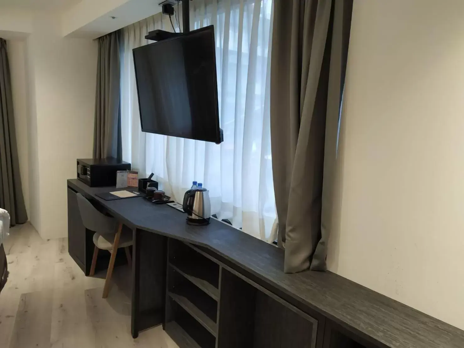 TV/Entertainment Center in RF Hotel - Zhongxiao