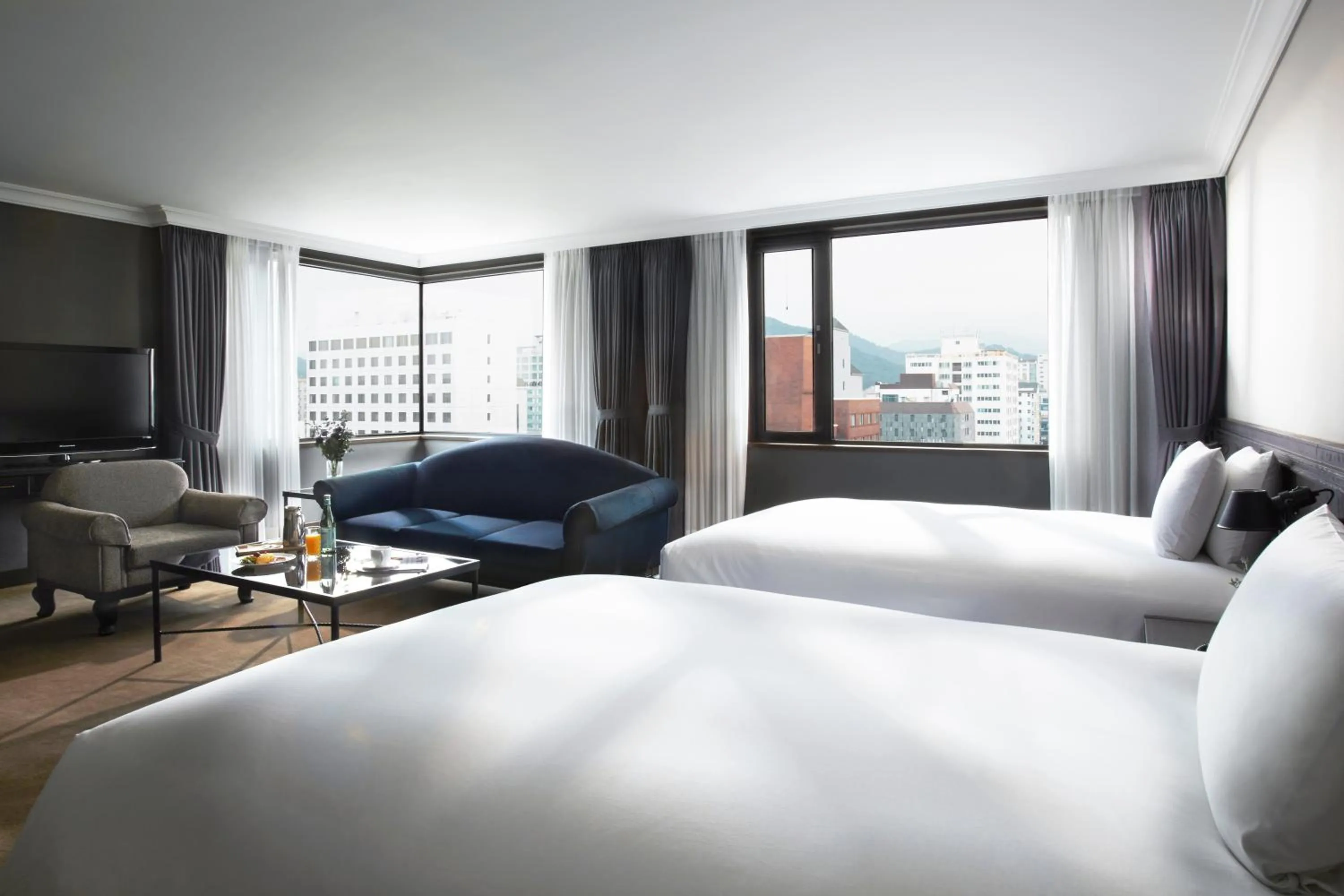 Decorative detail, Bed in Maison Glad Jeju