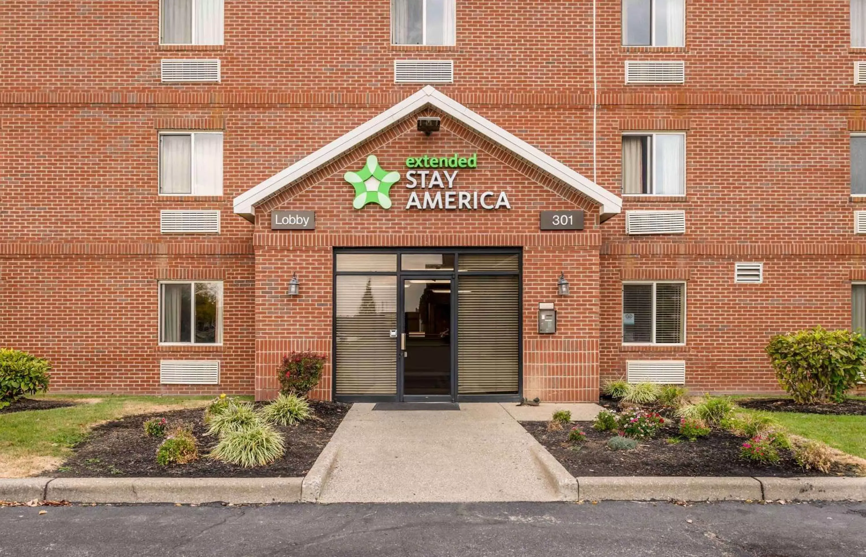 Property building in Extended Stay America Suites - Evansville - East