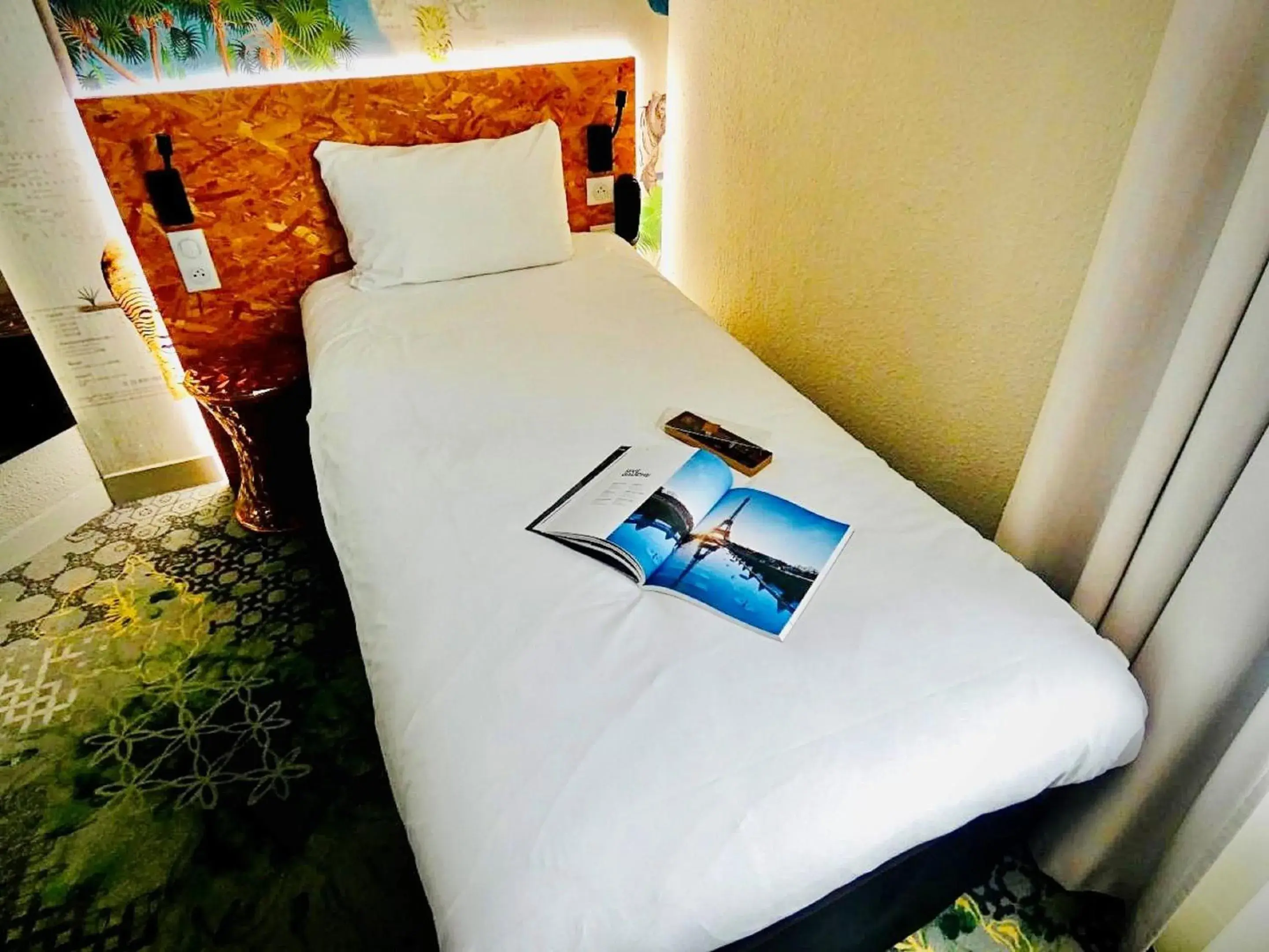 Photo of the whole room, Bed in ibis Styles Paris Boulogne Marcel Sembat Photo of the whole room, Bed in ibis Styles Paris Boulogne Marcel Sembat