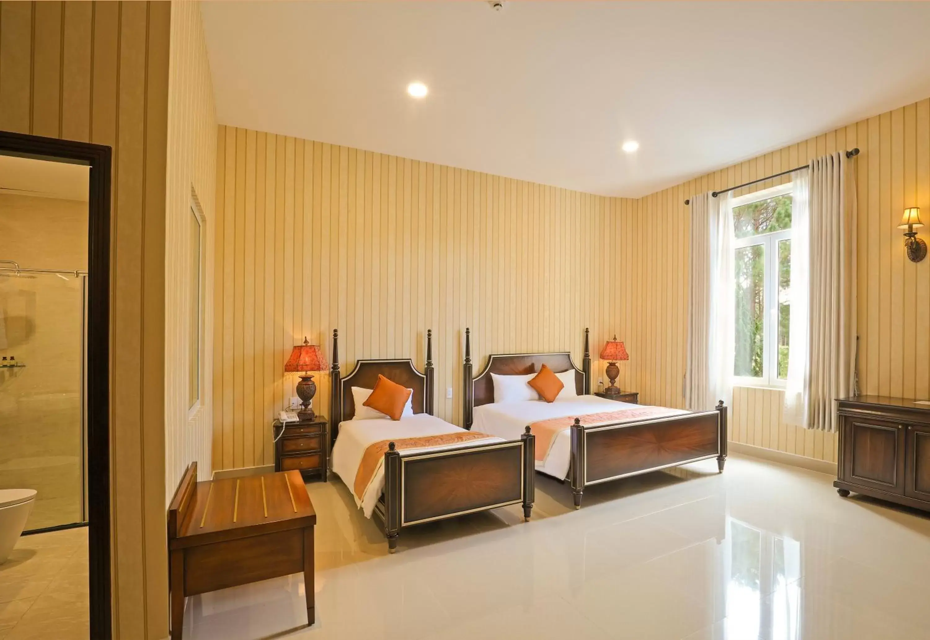 Bedroom, Seating Area in Dalat Edensee Lake Resort & Spa