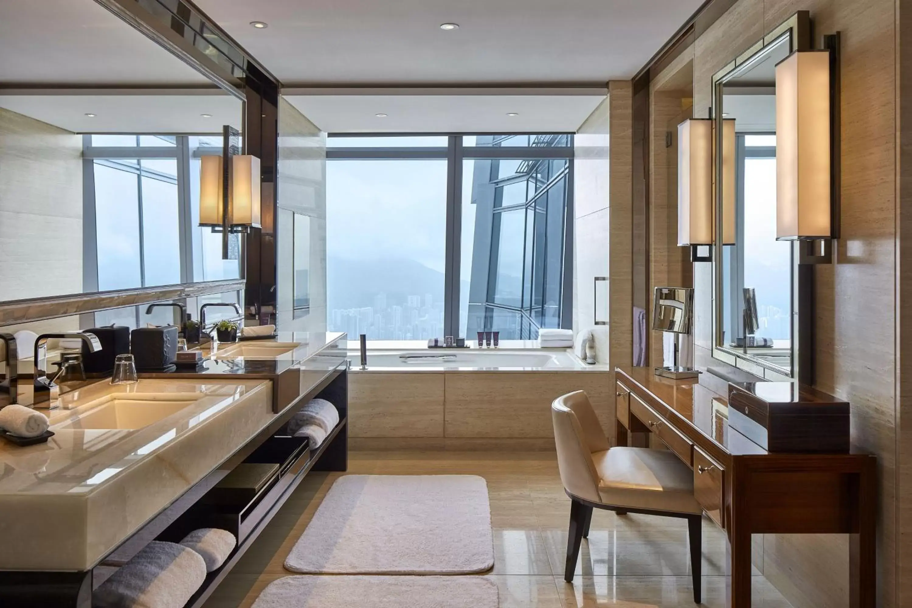 Bathroom, Kitchen/Kitchenette in The Ritz-Carlton Hong Kong