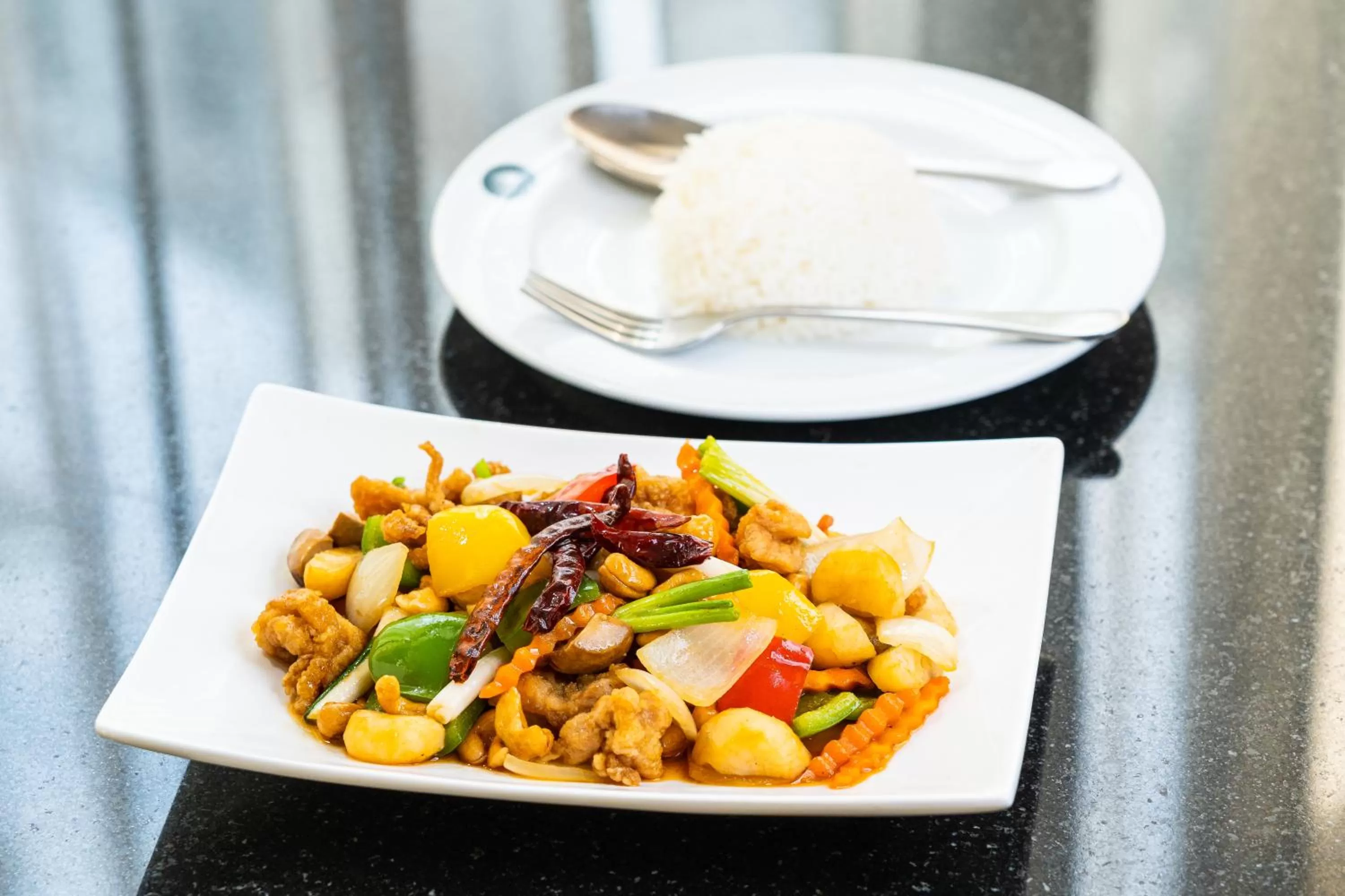 Jomtien Palm Beach Hotel and Resort