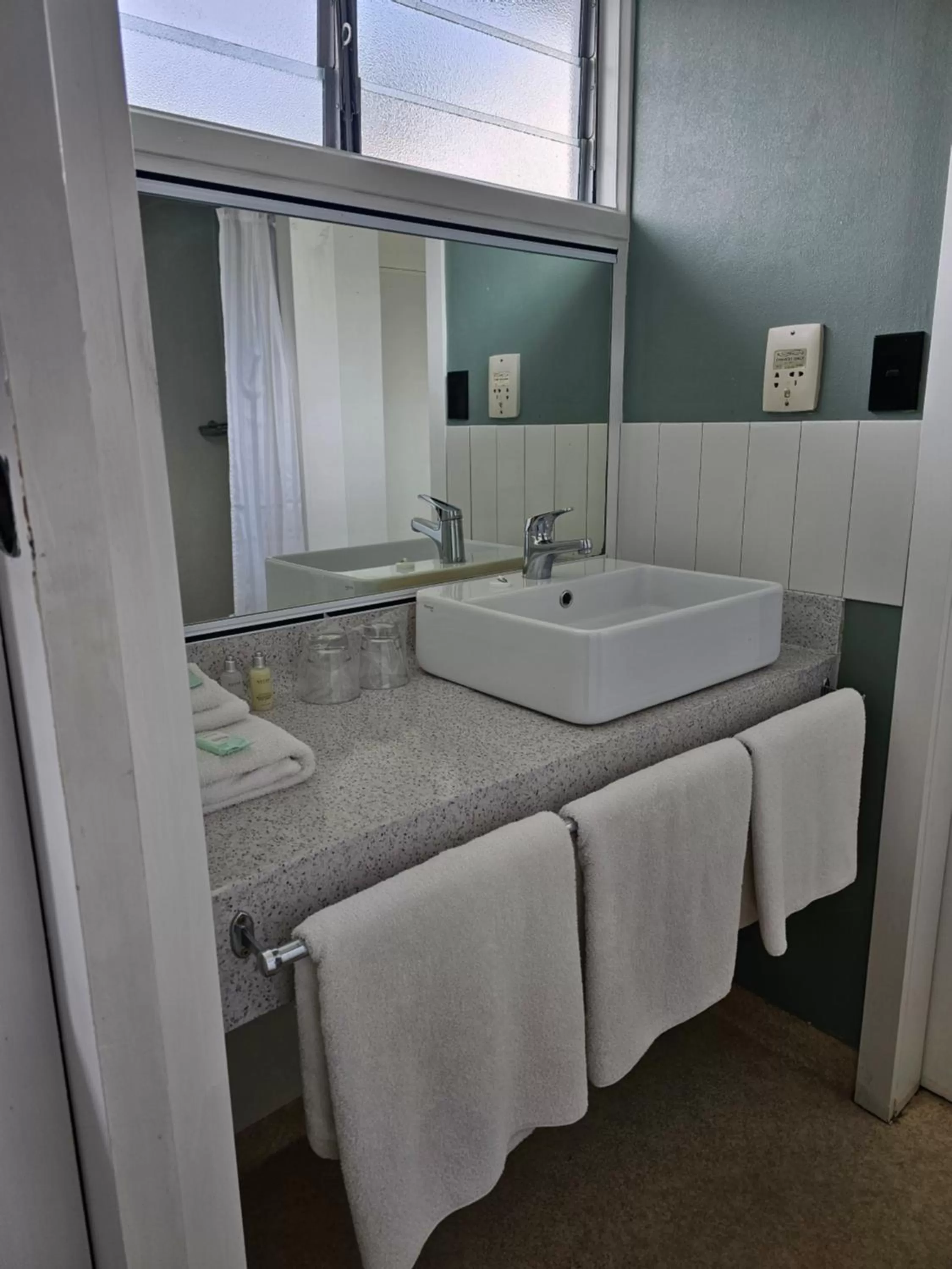 Bathroom in The Avenue