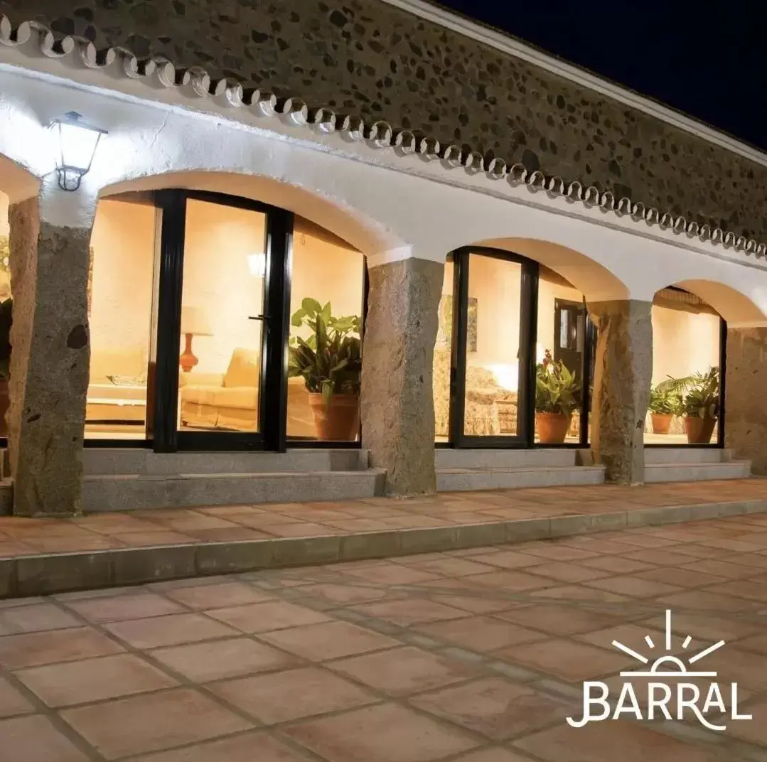 Dining area in Alojamiento Rural Finca Barral