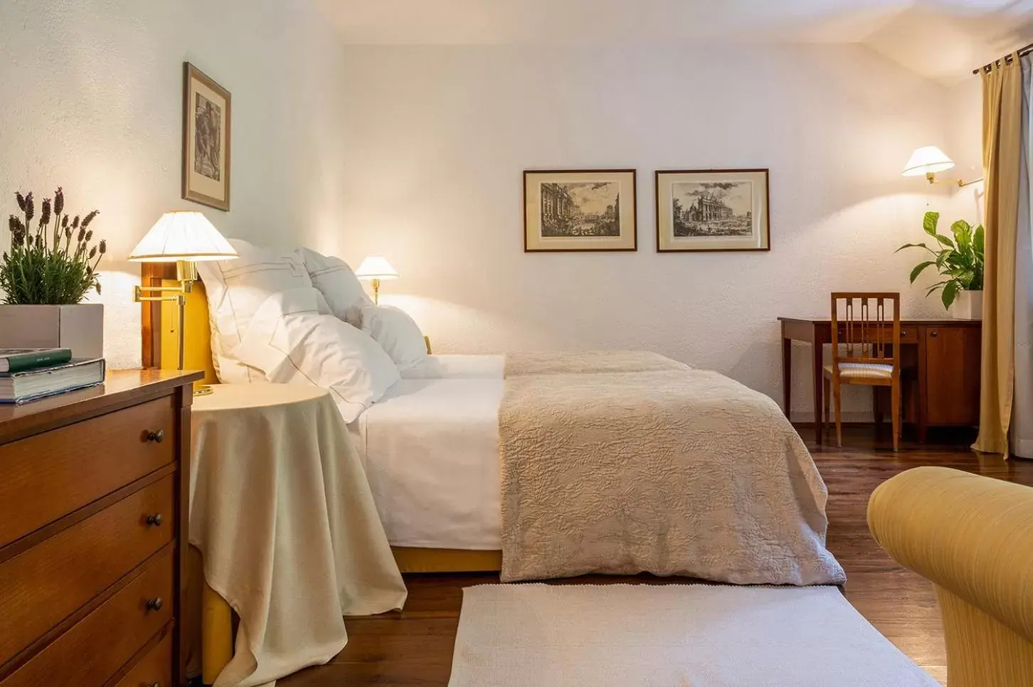 Bedroom, Bed in Albergo Al Sole