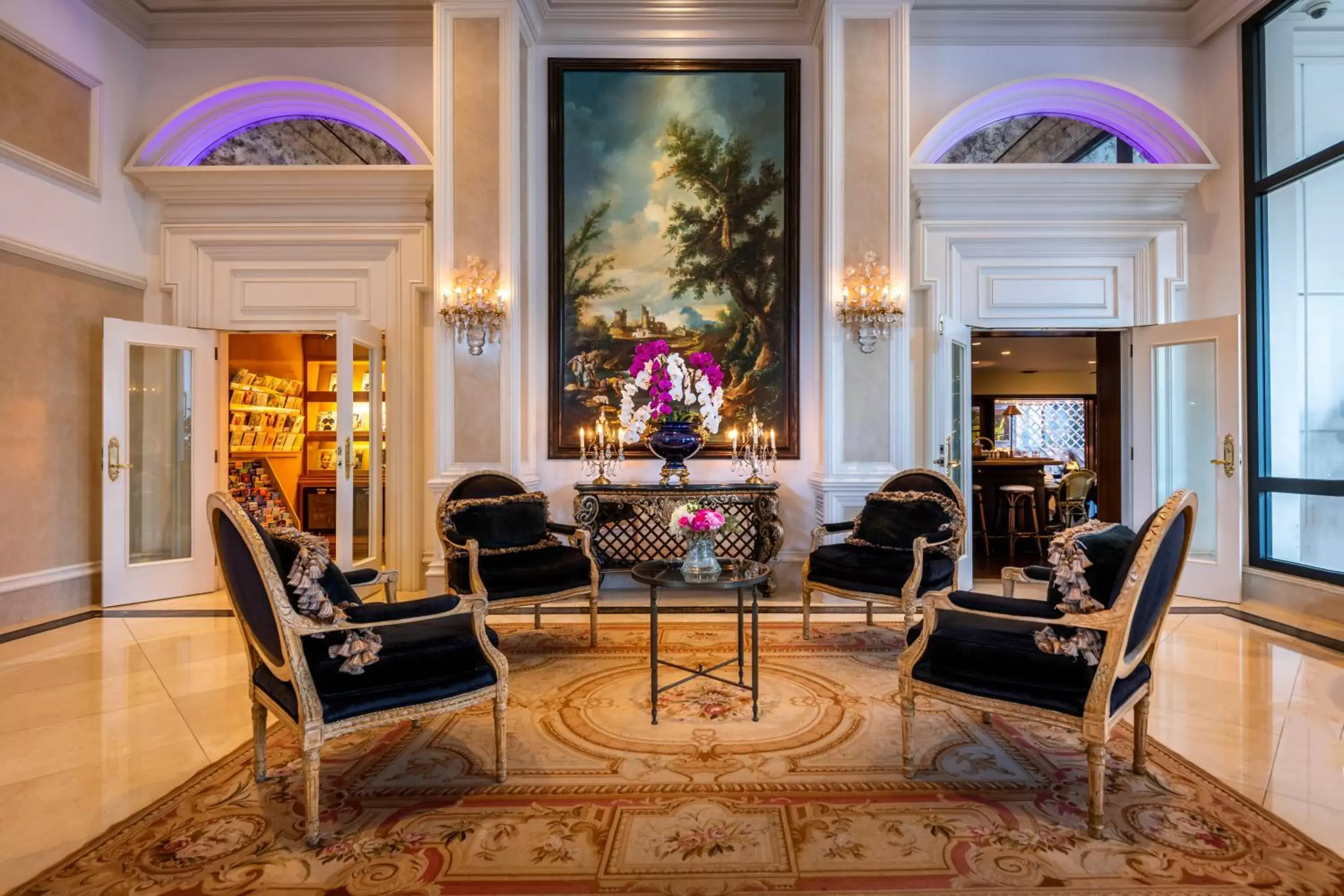 Lobby or reception in Beverly Hills Plaza Hotel & Spa Lobby or reception in Beverly Hills Plaza Hotel & Spa