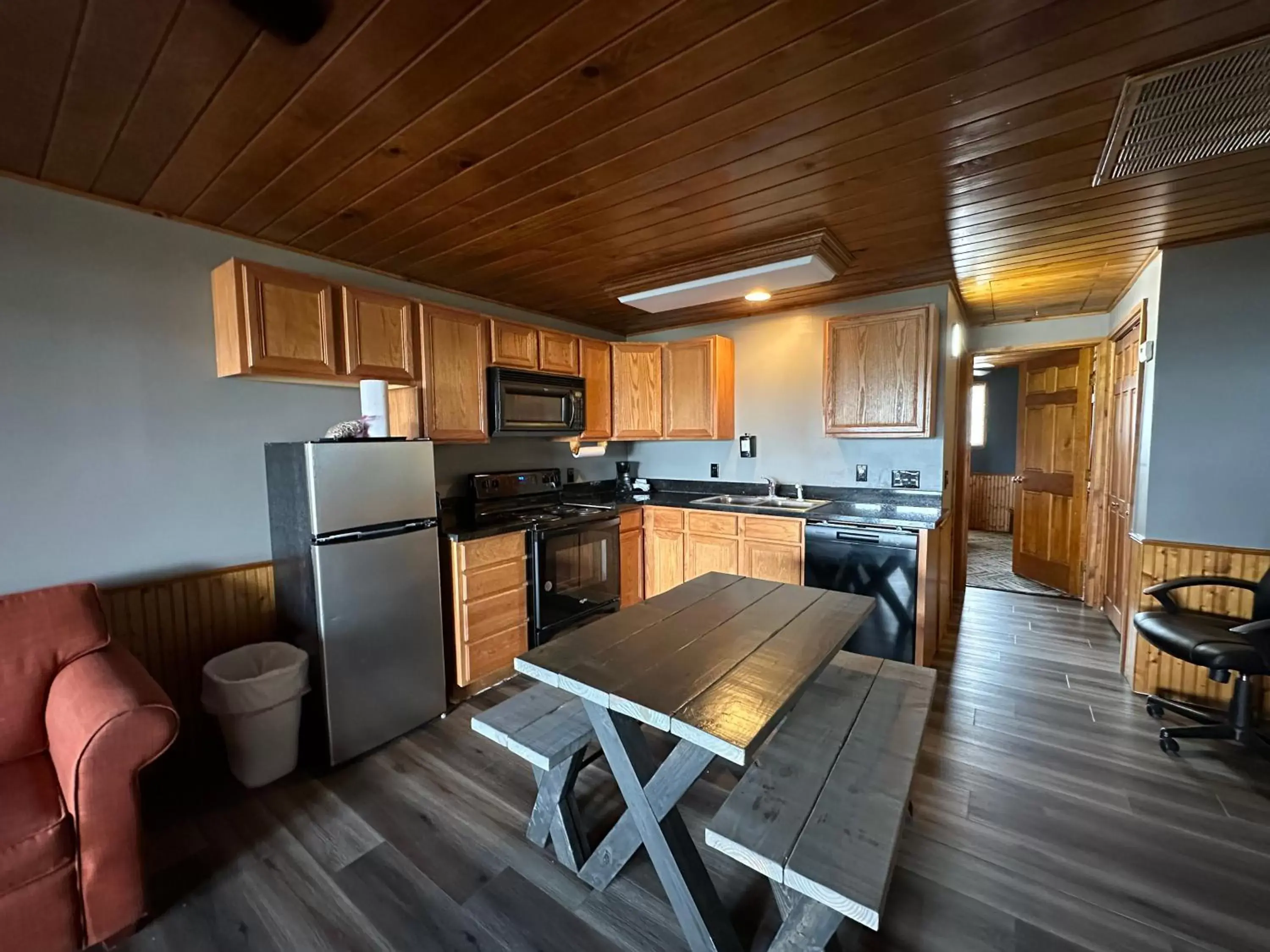 Kitchen/Kitchenette in Canyon Lakeview Resort