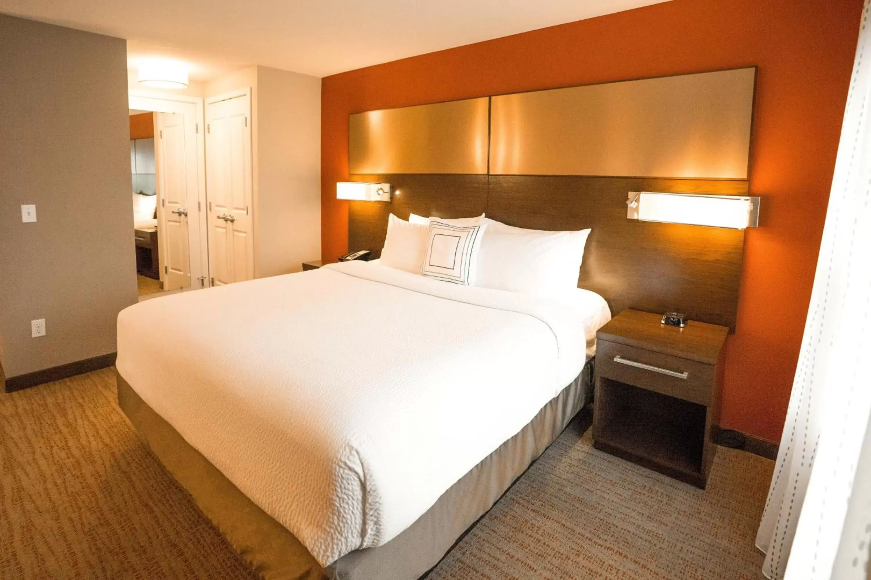 Photo of the whole room, Bed in Residence Inn by Marriott Seattle University District