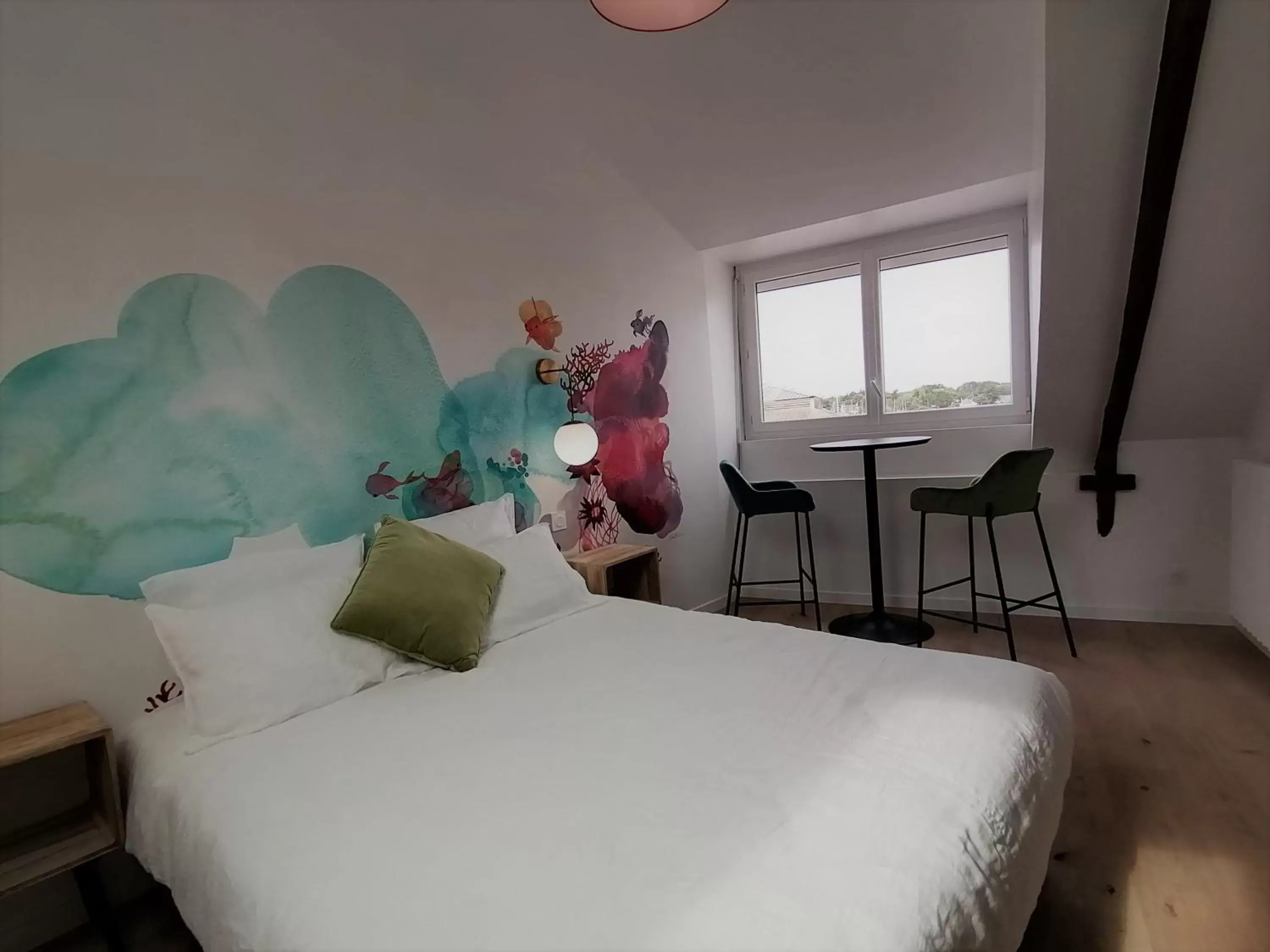Bed in La bulle d'Etel, chambres & spa
