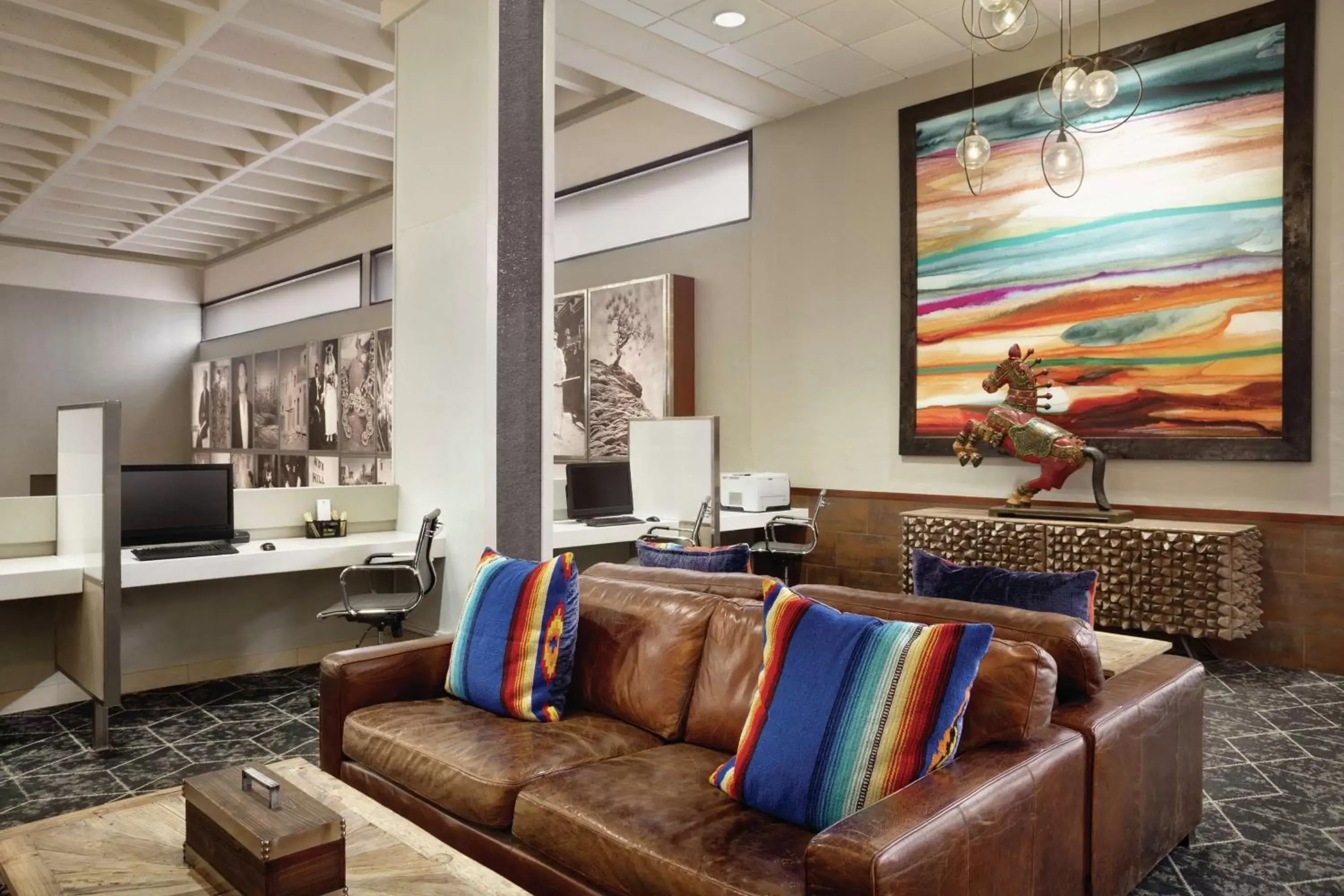 Business facilities, Seating Area in DoubleTree by Hilton Hotel Albuquerque