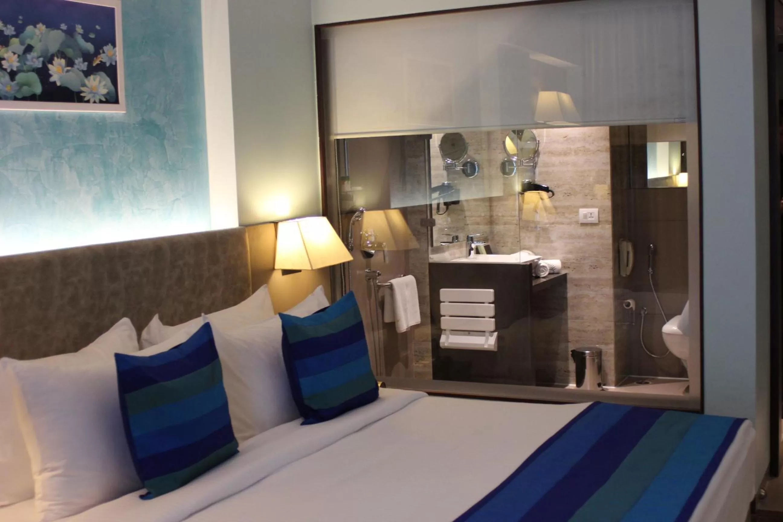 Bathroom, Bed in The Fern, Vadodara