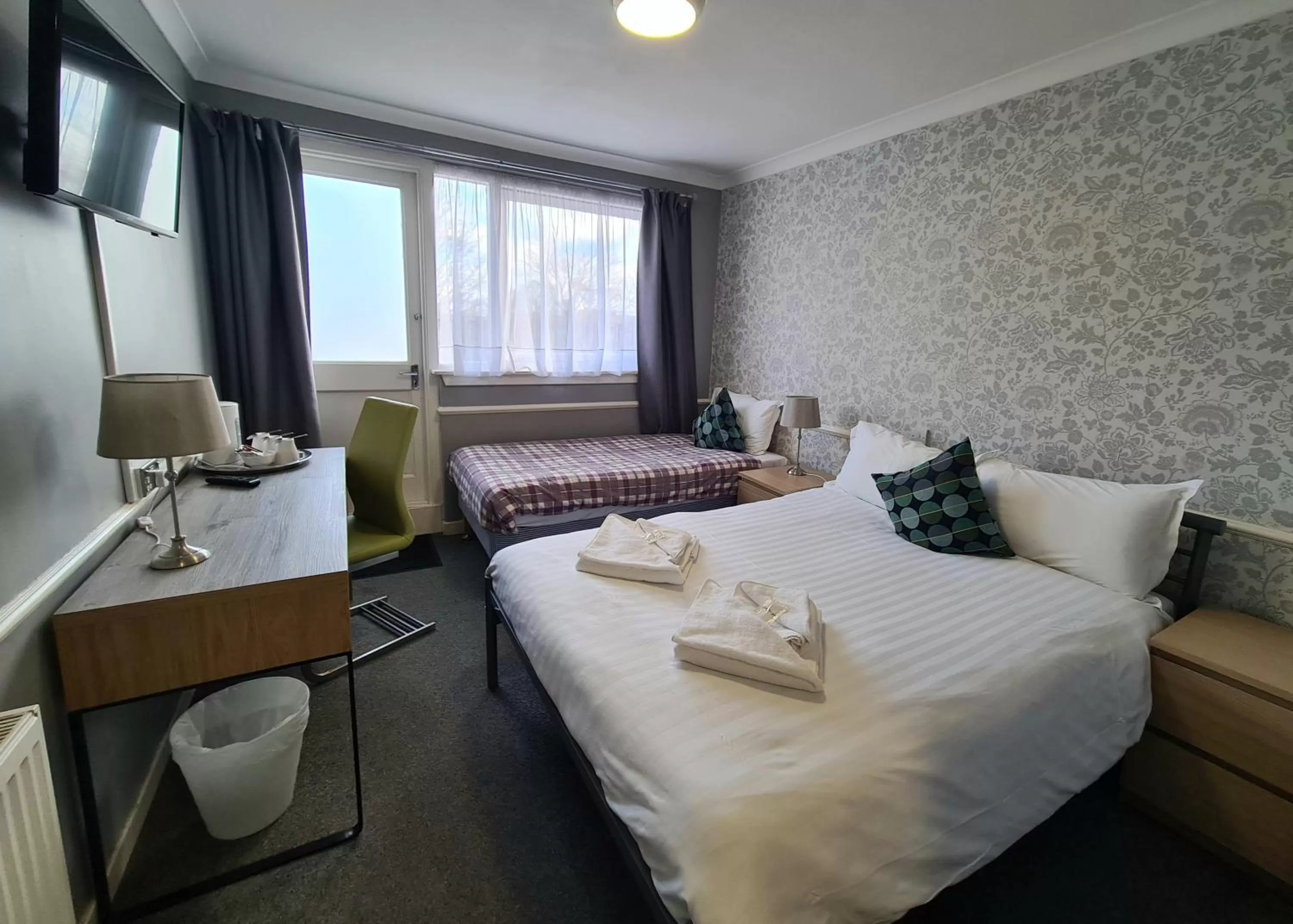 Bedroom, Bed in Northumberland Hotel