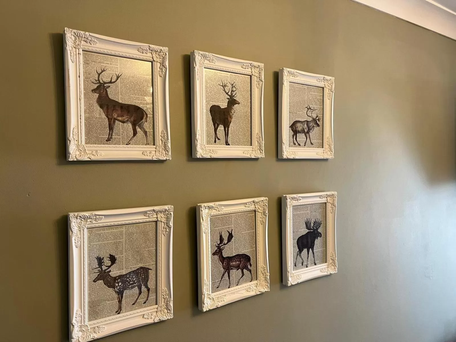 Decorative detail in McGraths Hotel & Public Bar