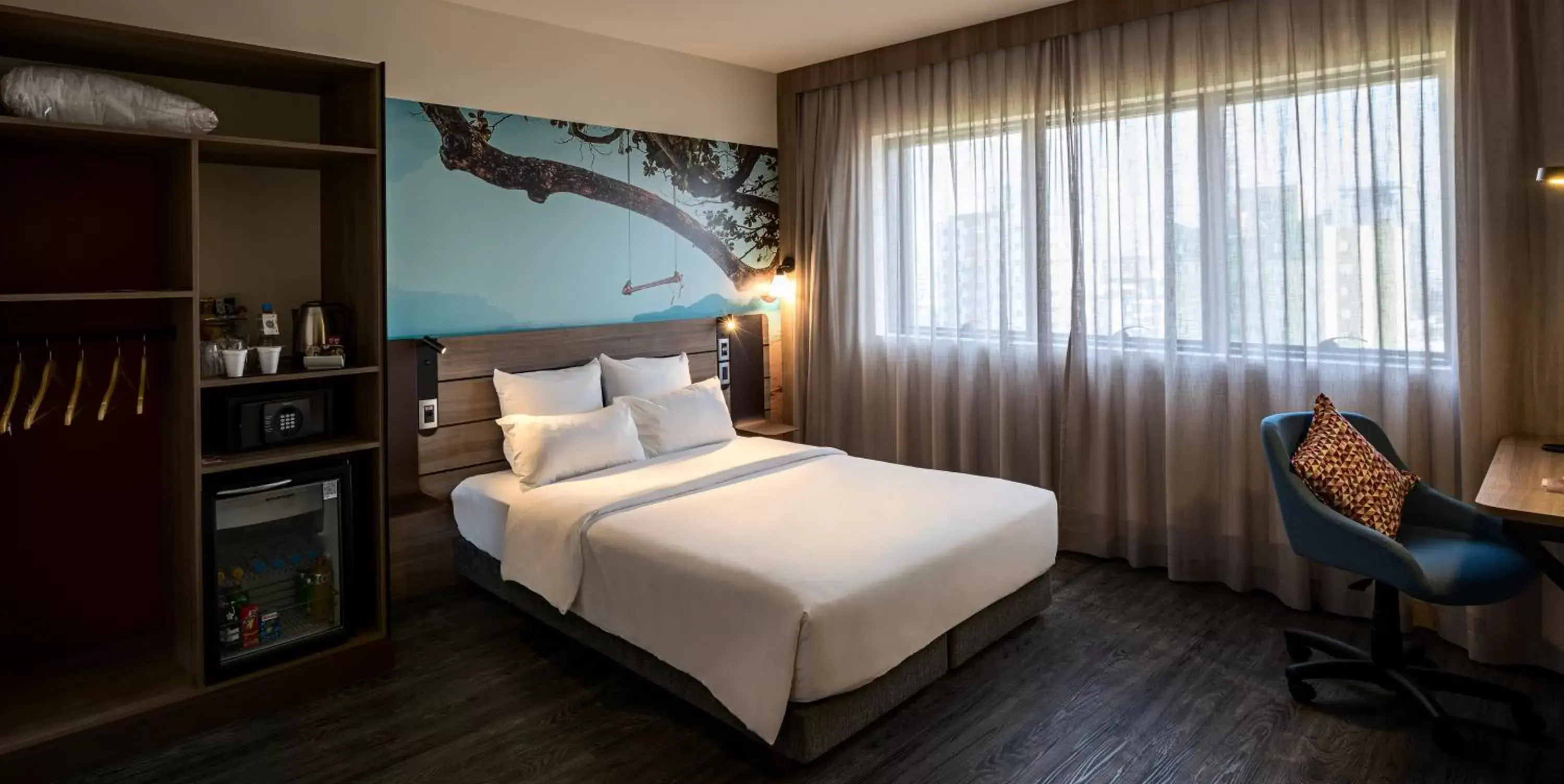 Facility for disabled guests, Bed in Novotel Sorocaba