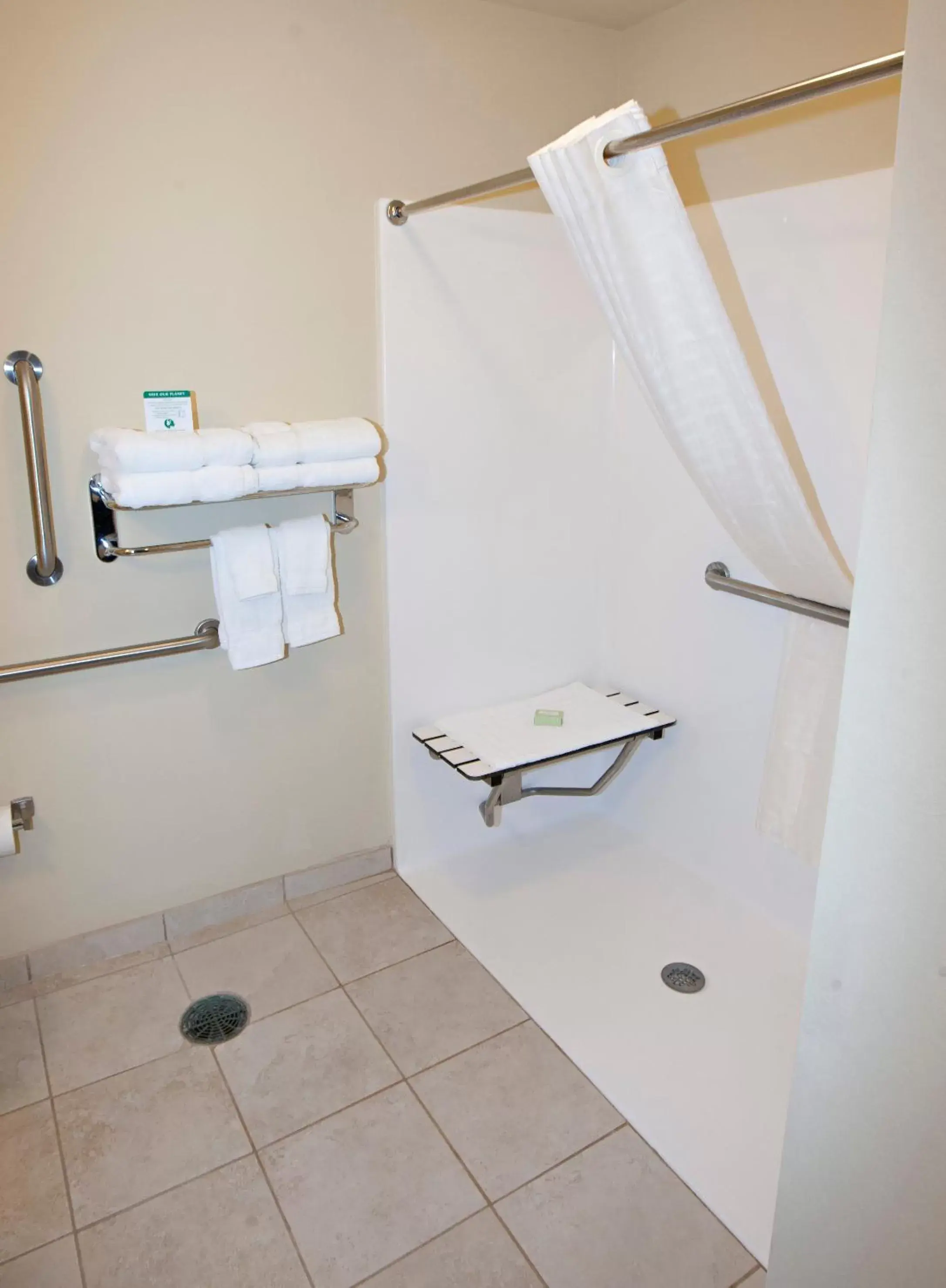 Shower, Bathroom in Cobblestone Inn & Suites - Langdon