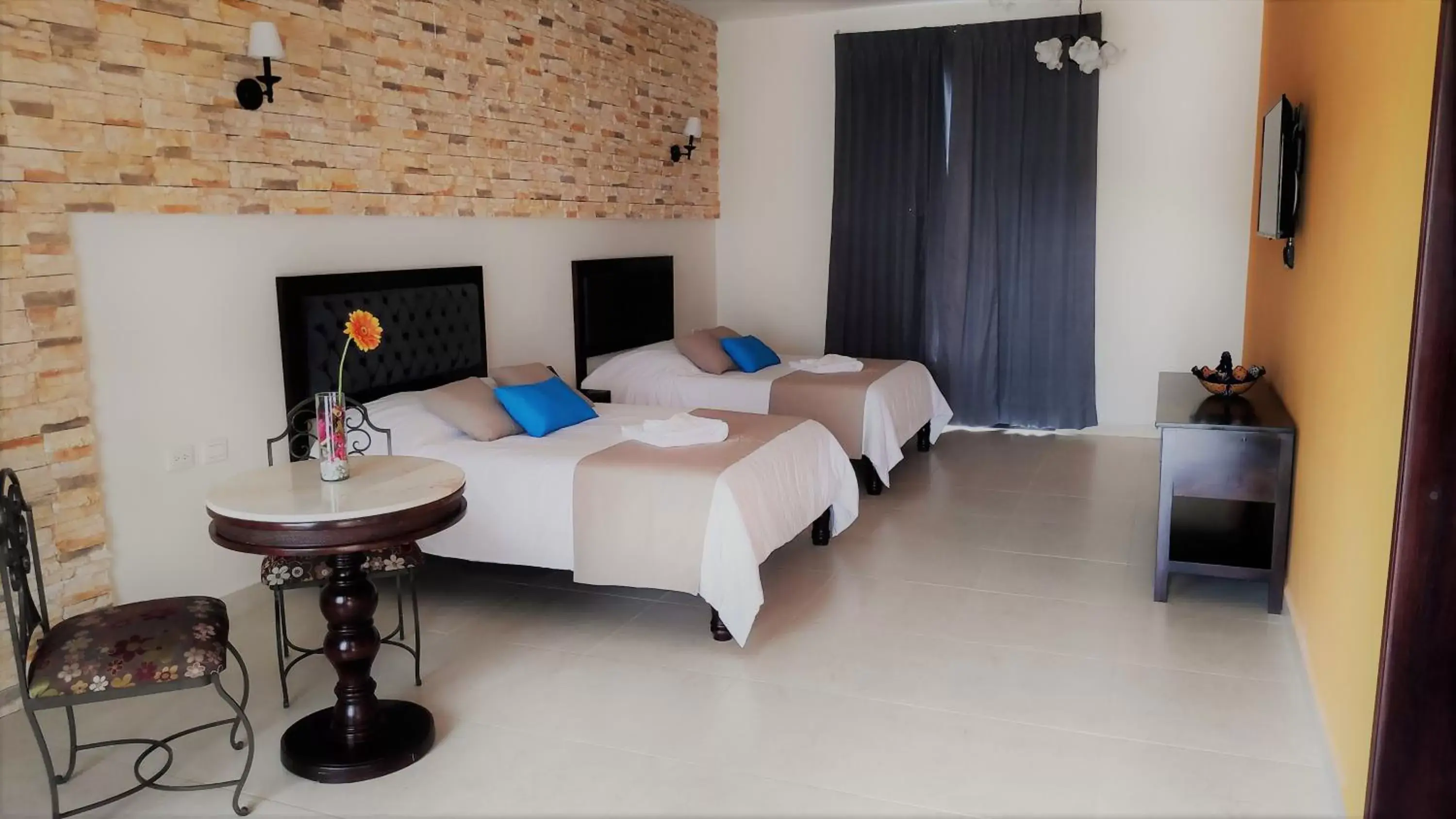 Photo of the whole room, Bed in Los Frailes Hotel Boutique