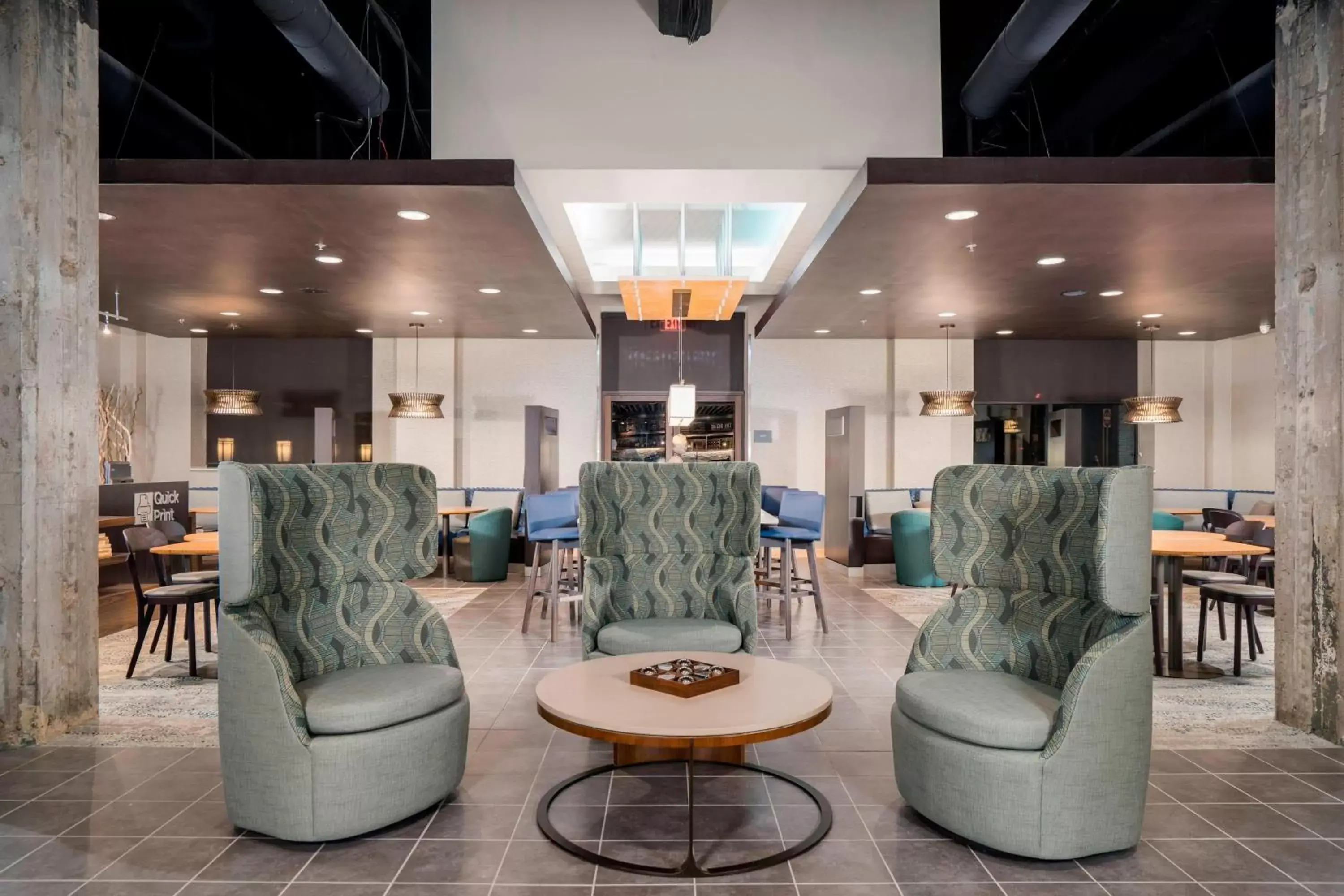 Lobby or reception, Lounge/Bar in Courtyard by Marriott Niagara Falls, USA