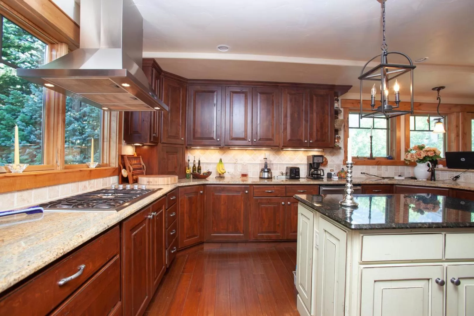 Kitchen/Kitchenette in Chalet Val d'Isere