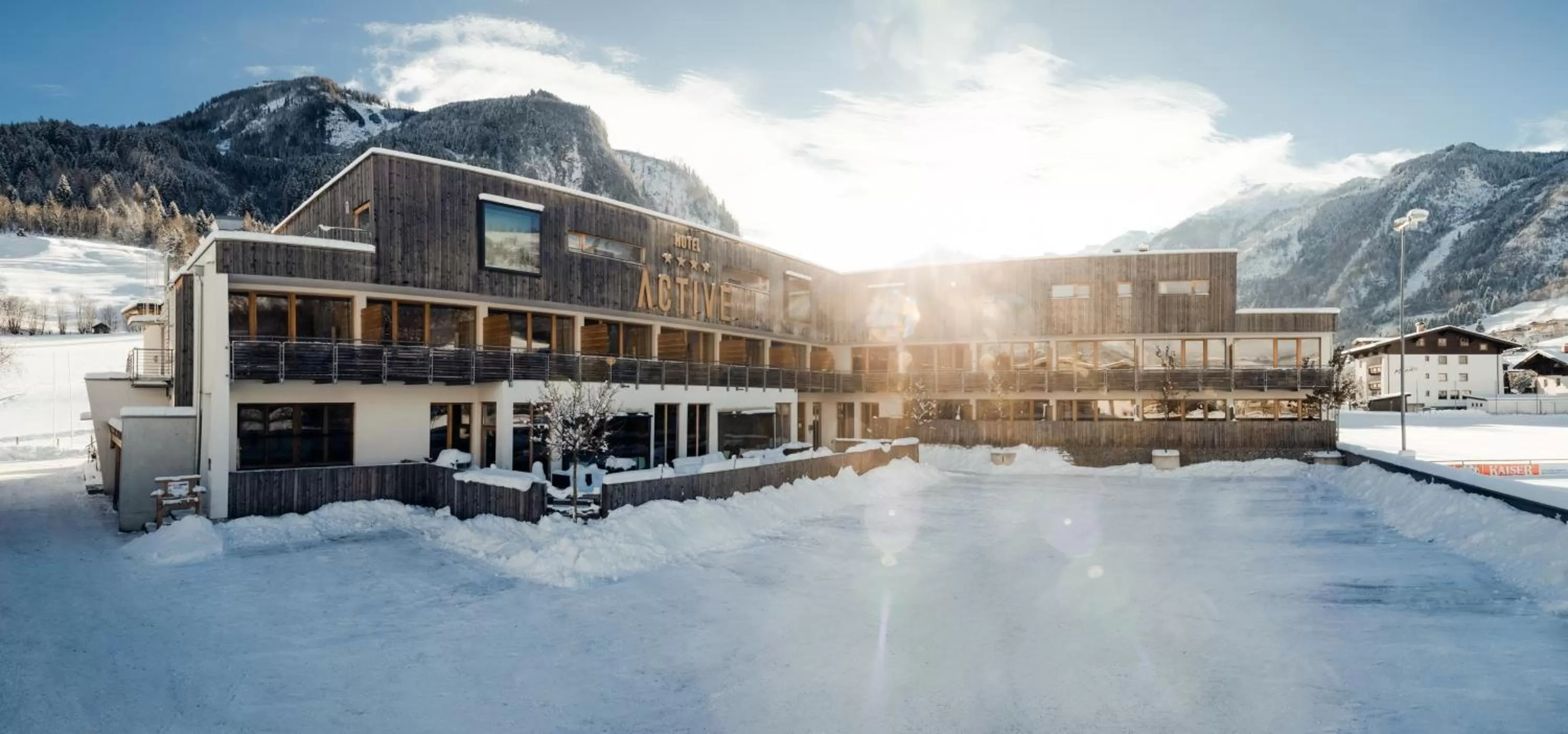 Facade/entrance in ACTIVE by Leitner's