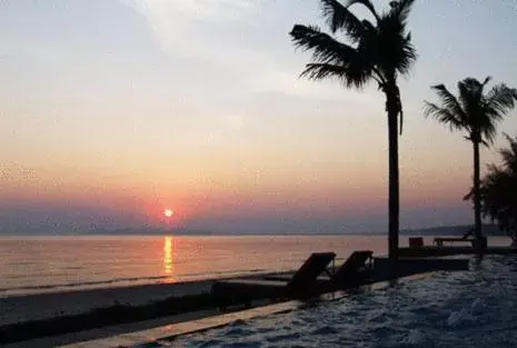Beach, Sunrise/Sunset in Bari Lamai Resort