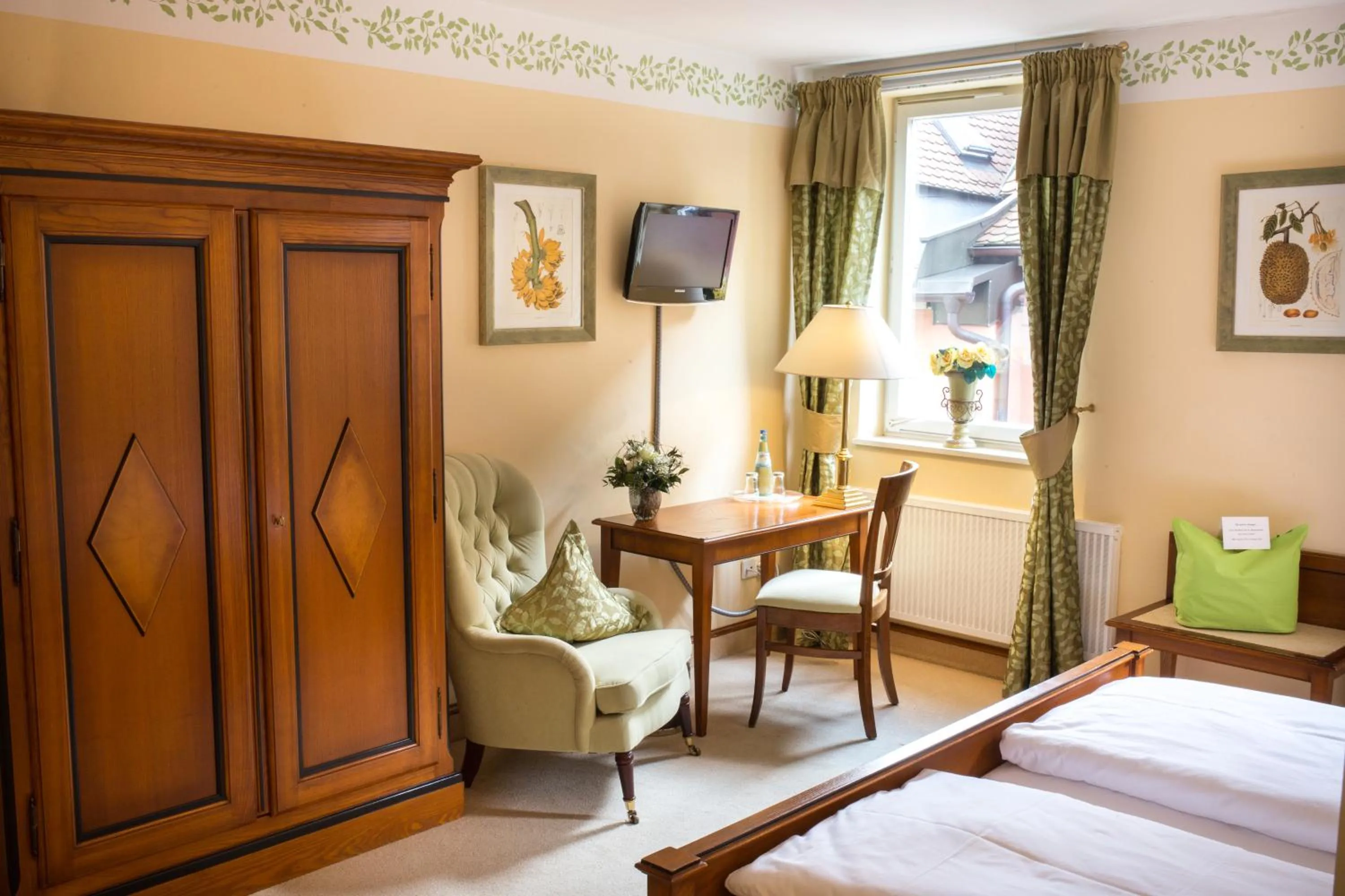 Day, Bed in WAGNERS Hotel Greifen-Post