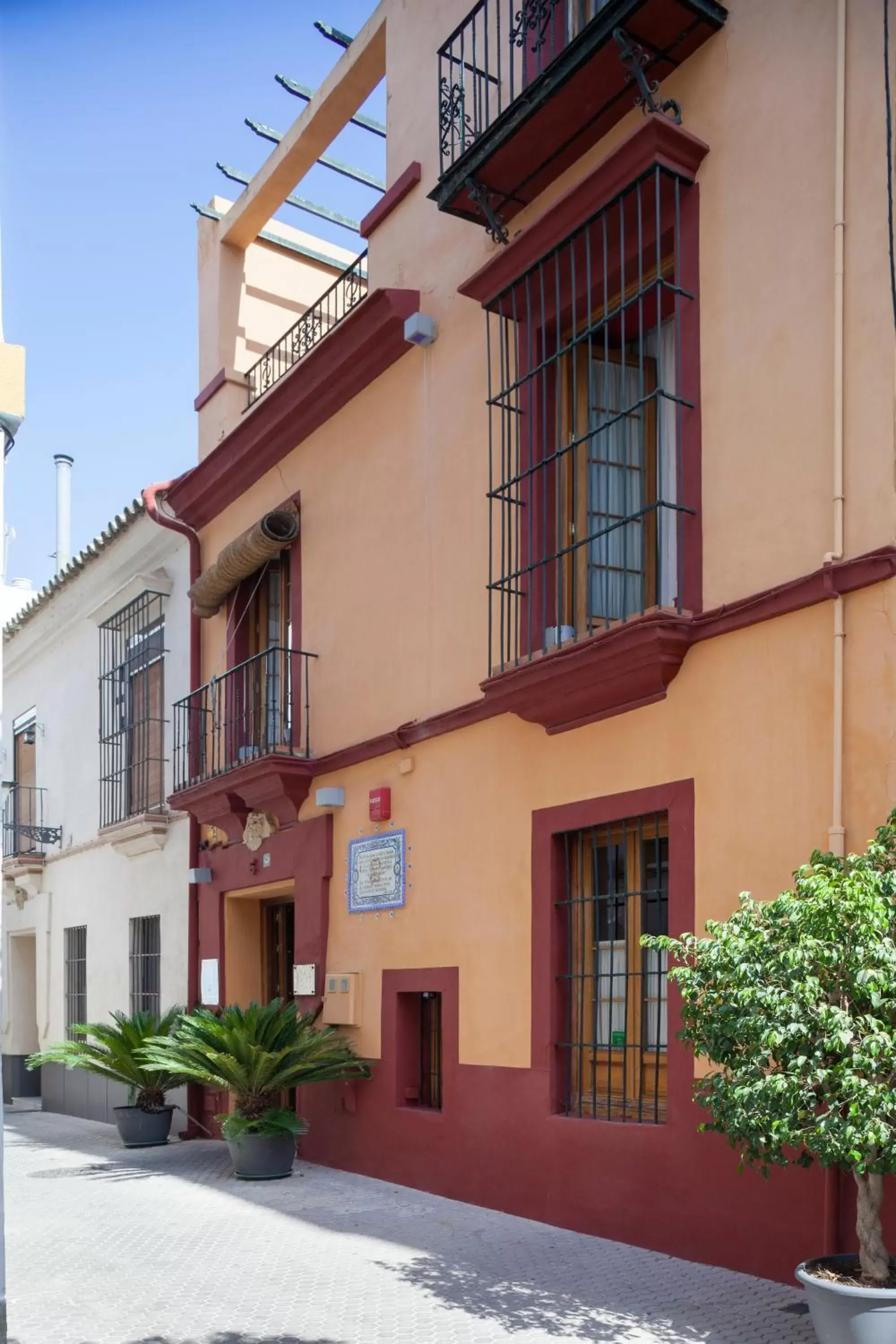 Facade/Entrance in La Casa del Maestro Boutique