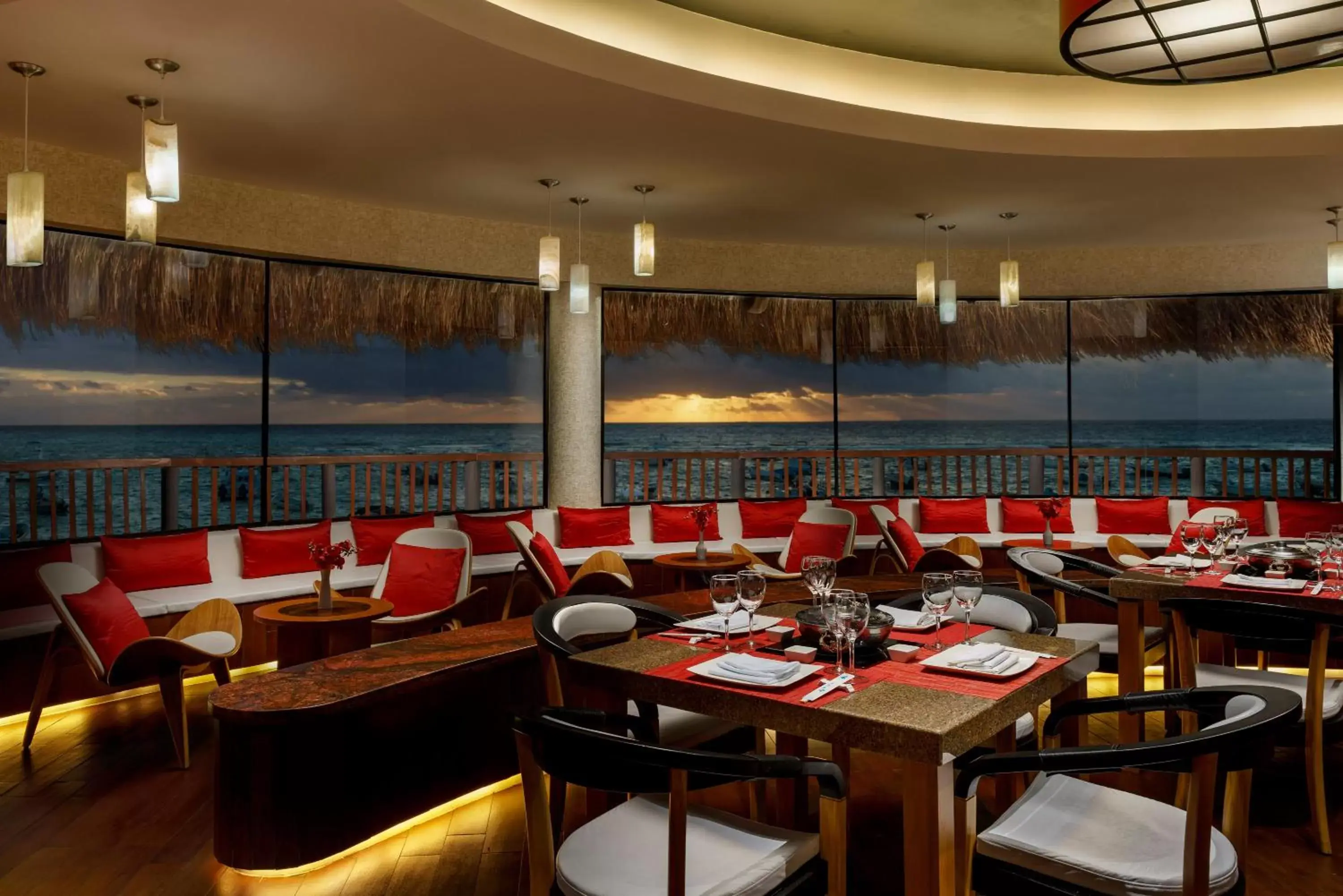 Restaurant/Places to Eat in The Reef Coco Beach & Spa- Optional All Inclusive