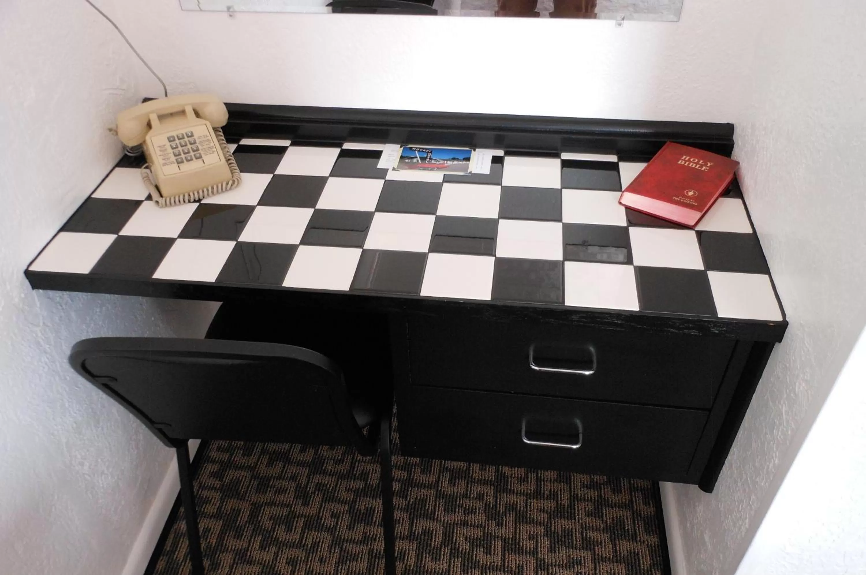 Decorative detail in Rocket Motel