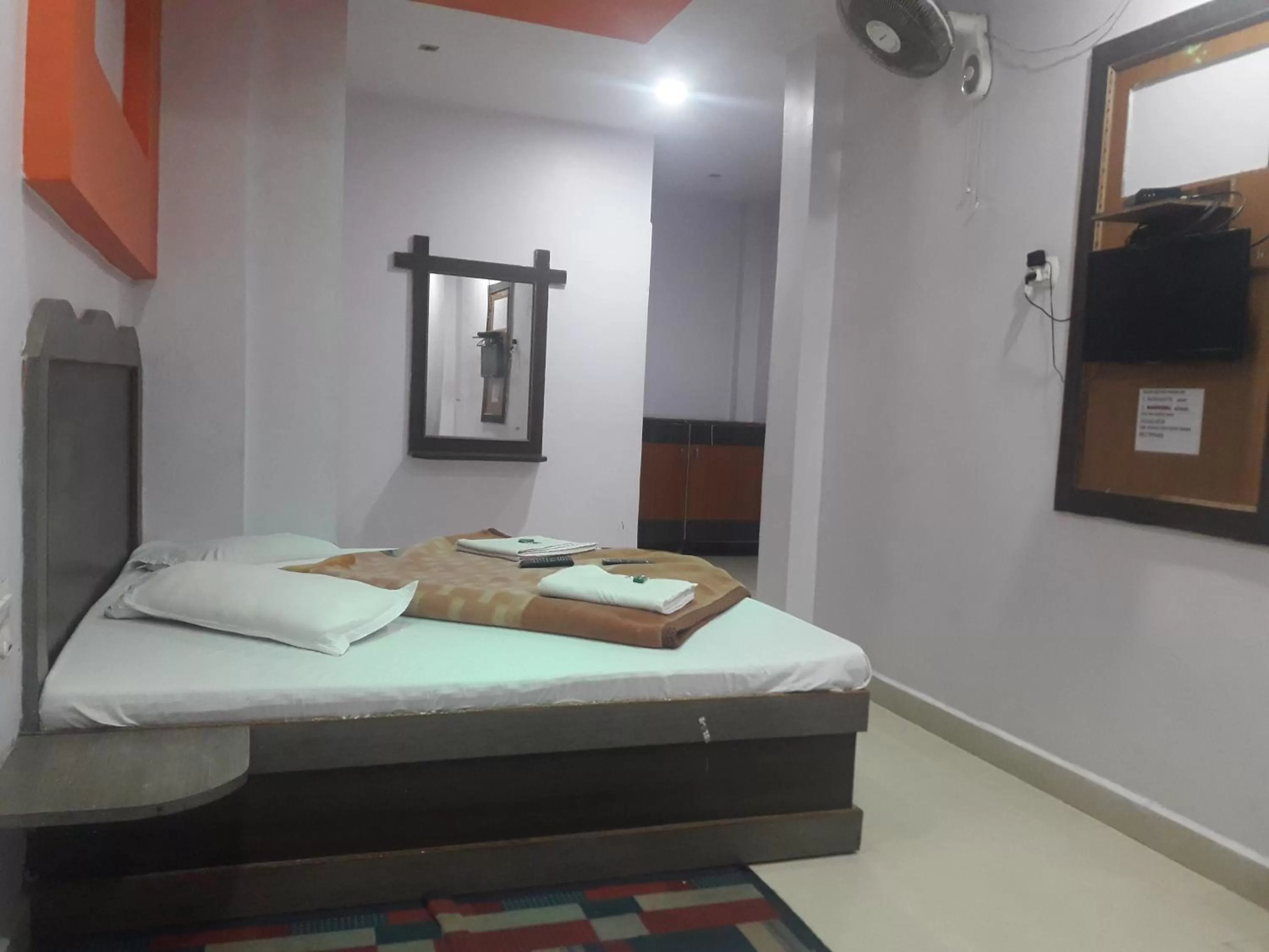 Bed in Hotel RAJVIHAR