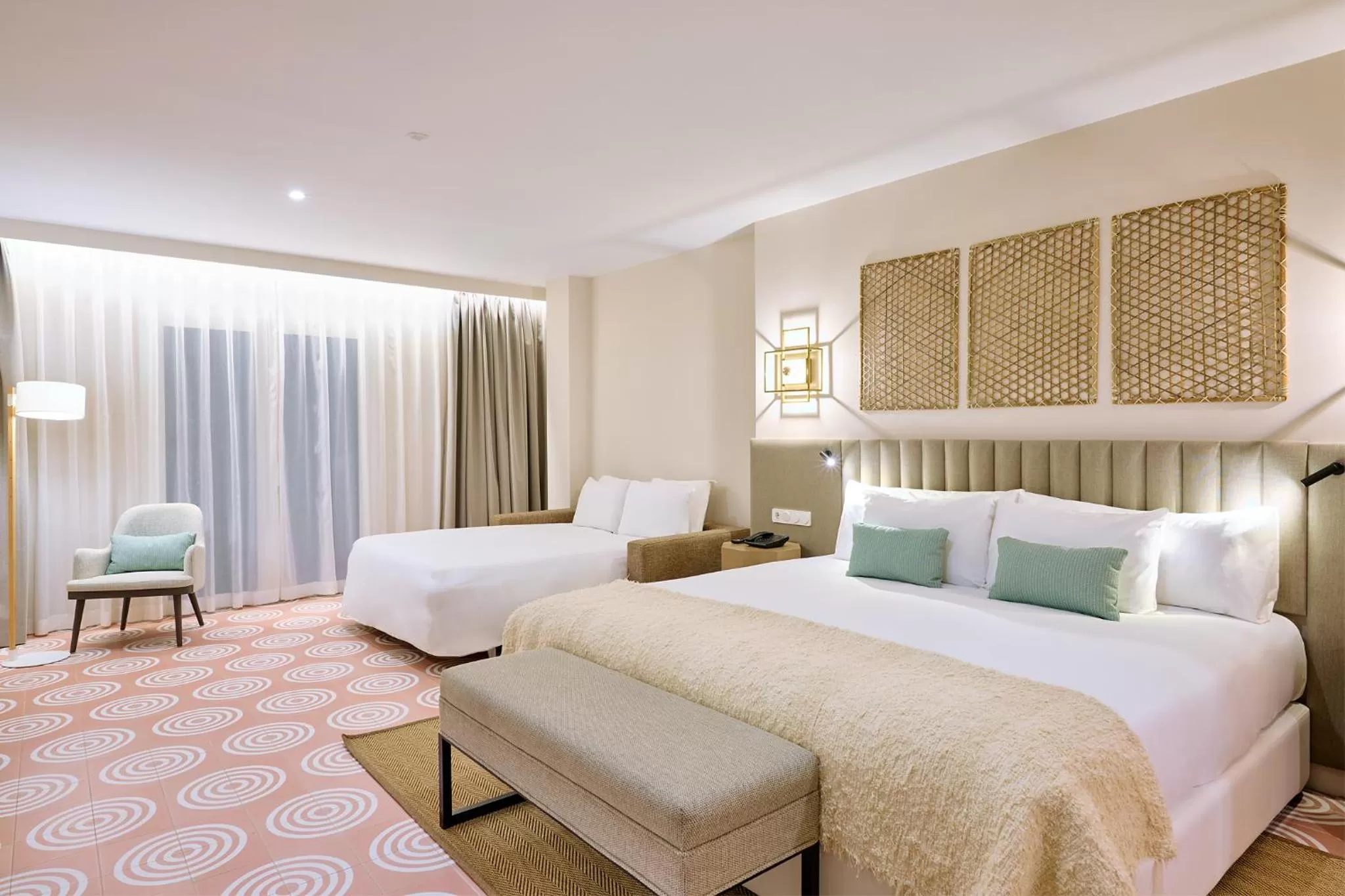 Photo of the whole room, Bed in Boutique Hotel Luna Granada Centro