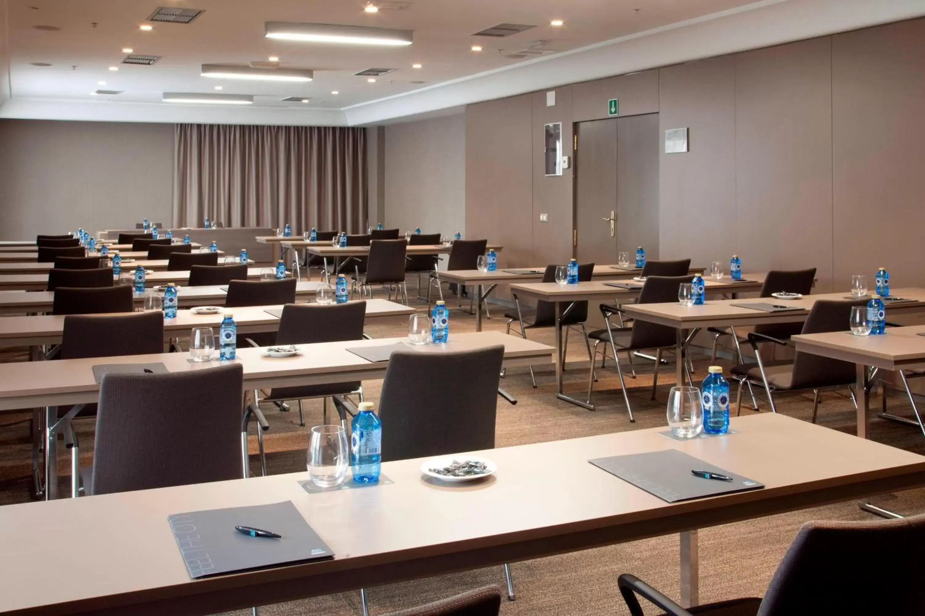 Meeting/conference room in AC Hotel Iberia Las Palmas by Marriott