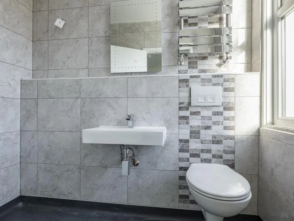 Bathroom in Blue Star House