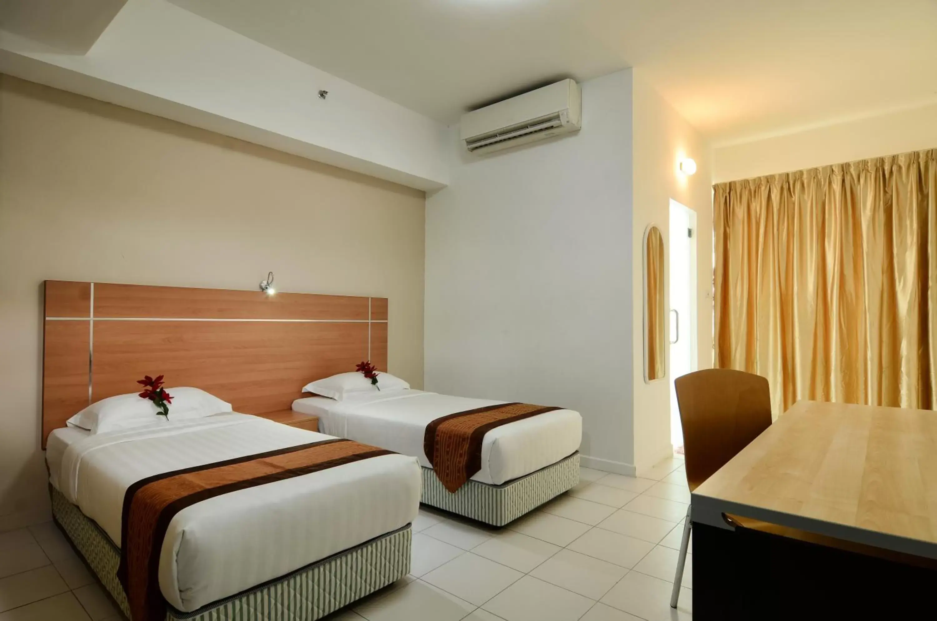 Deluxe One-Bedroom Studio  in One-Stop Residence & Hotel