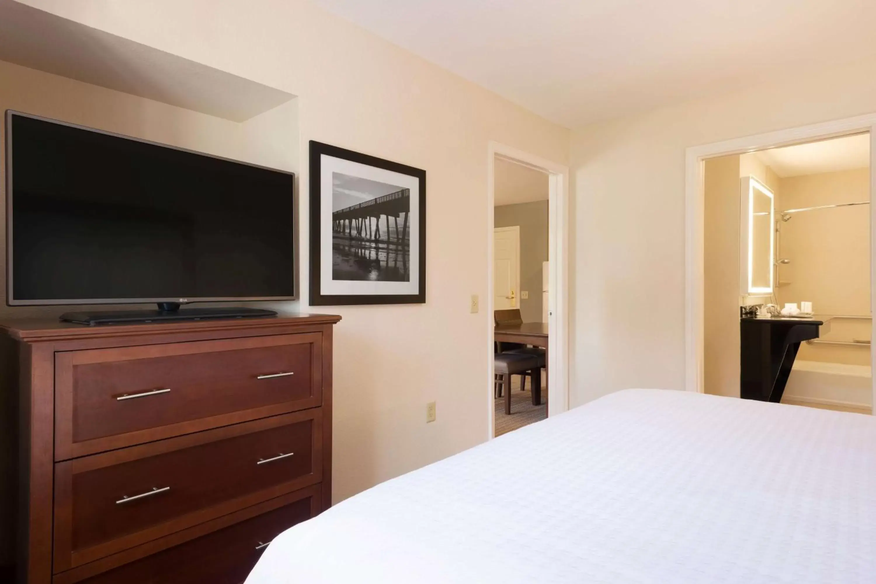 King Room - Mobility/Hearing Access in Homewood Suites Jacksonville Deerwood Park