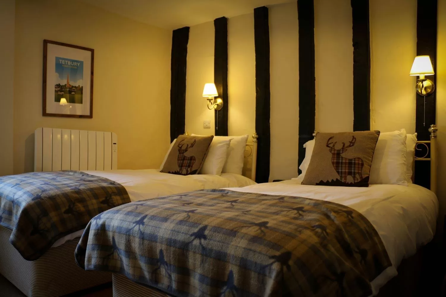 Bedroom in The Horse & Groom